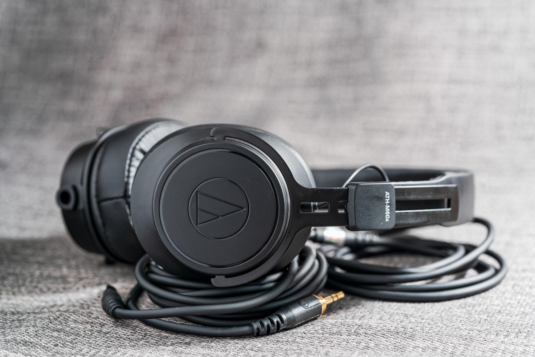 Đang tải tinhte_audio_technica_M60x (3).jpg…