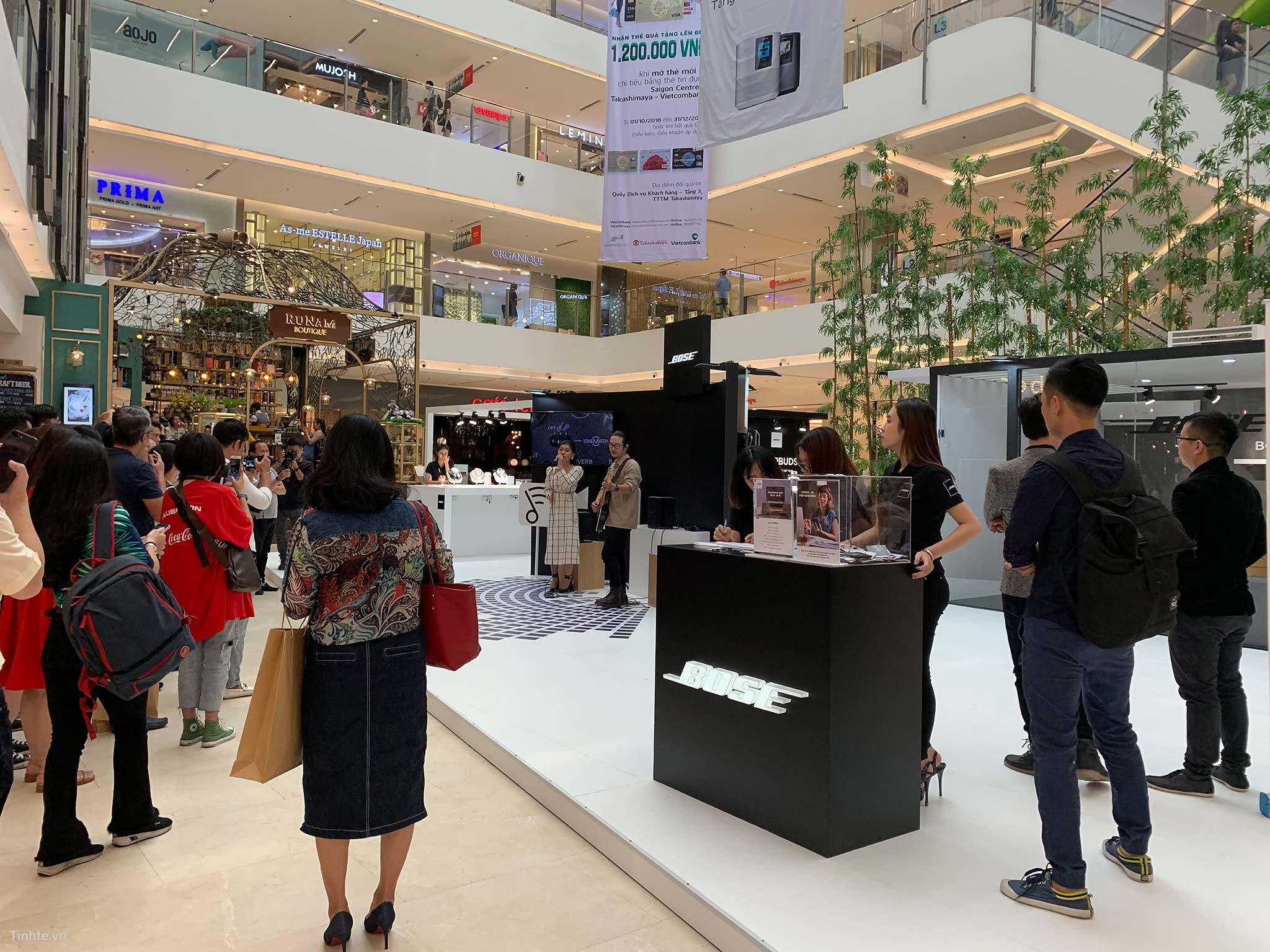 Đang tải tinhte_bose_roadshow2018_45.jpg…