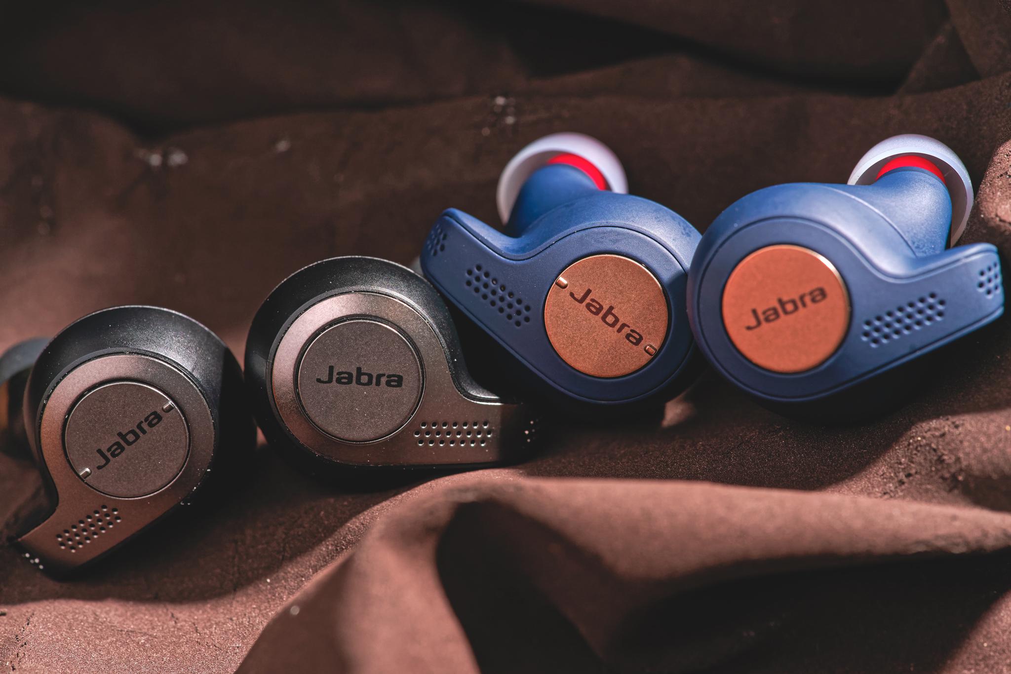 Đang tải jabra-elite-active-65t-vs-jabra-elite-65t-tinhte-3.jpg…