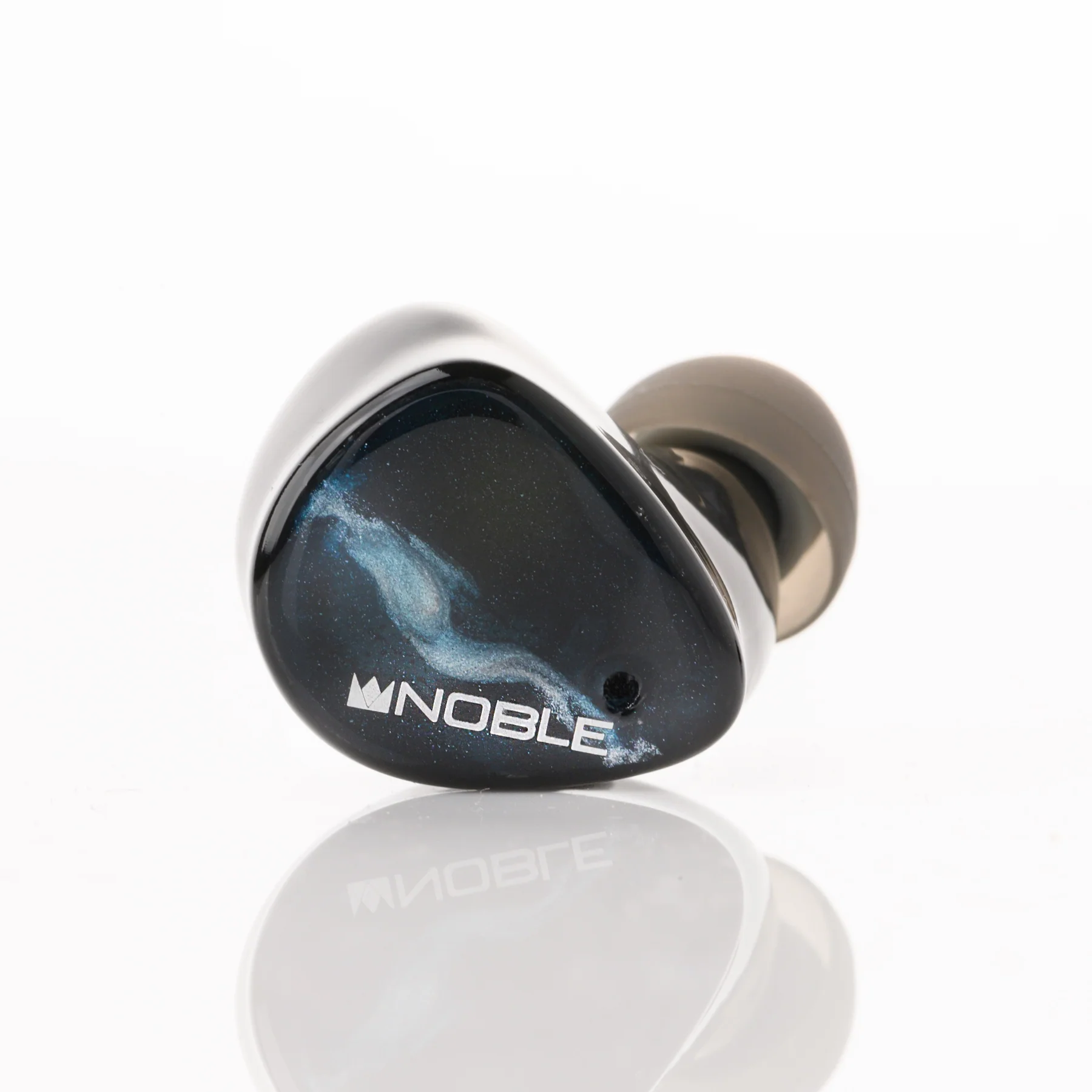 Noble FoKus Mystique - Ảnh 5