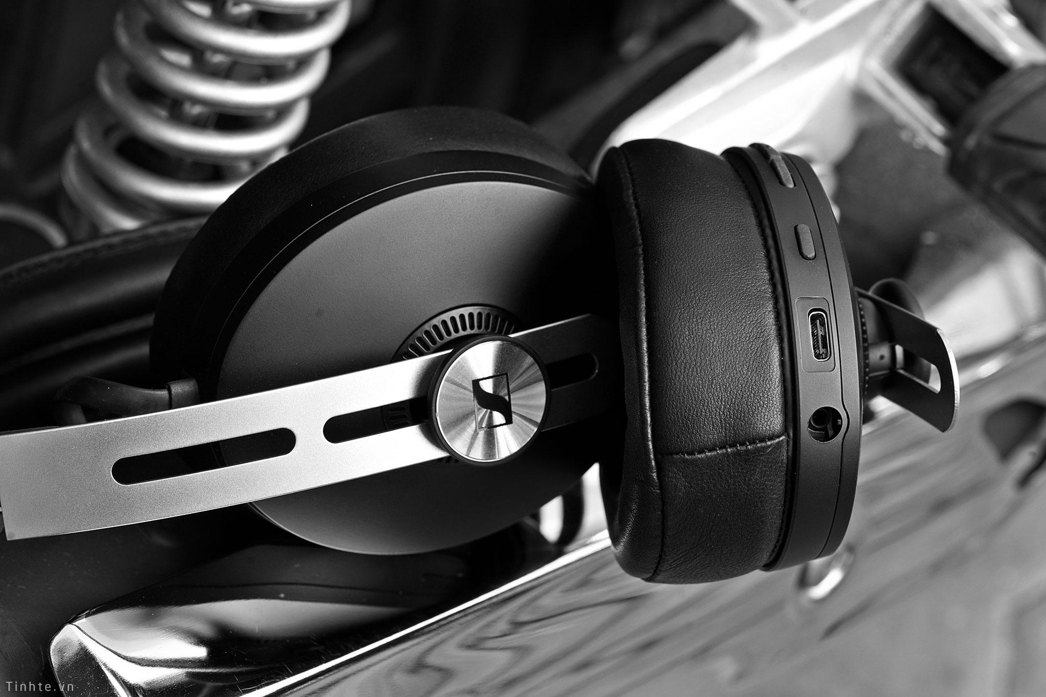 Đang tải tinhte_sennheiser_momentum_wireless (5).jpg…