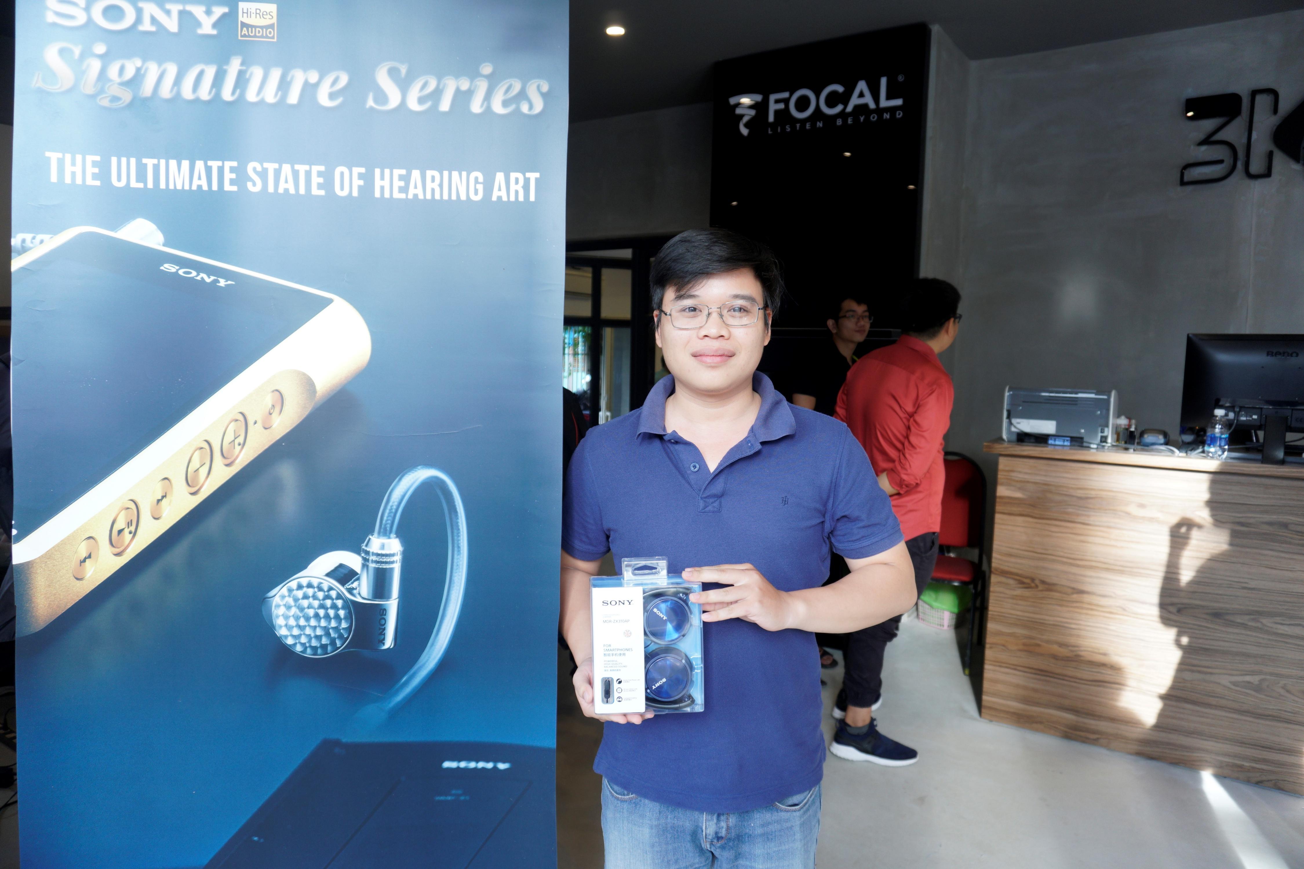 Đang tải tinhte_offline_3ksop_sony_25.jpg…