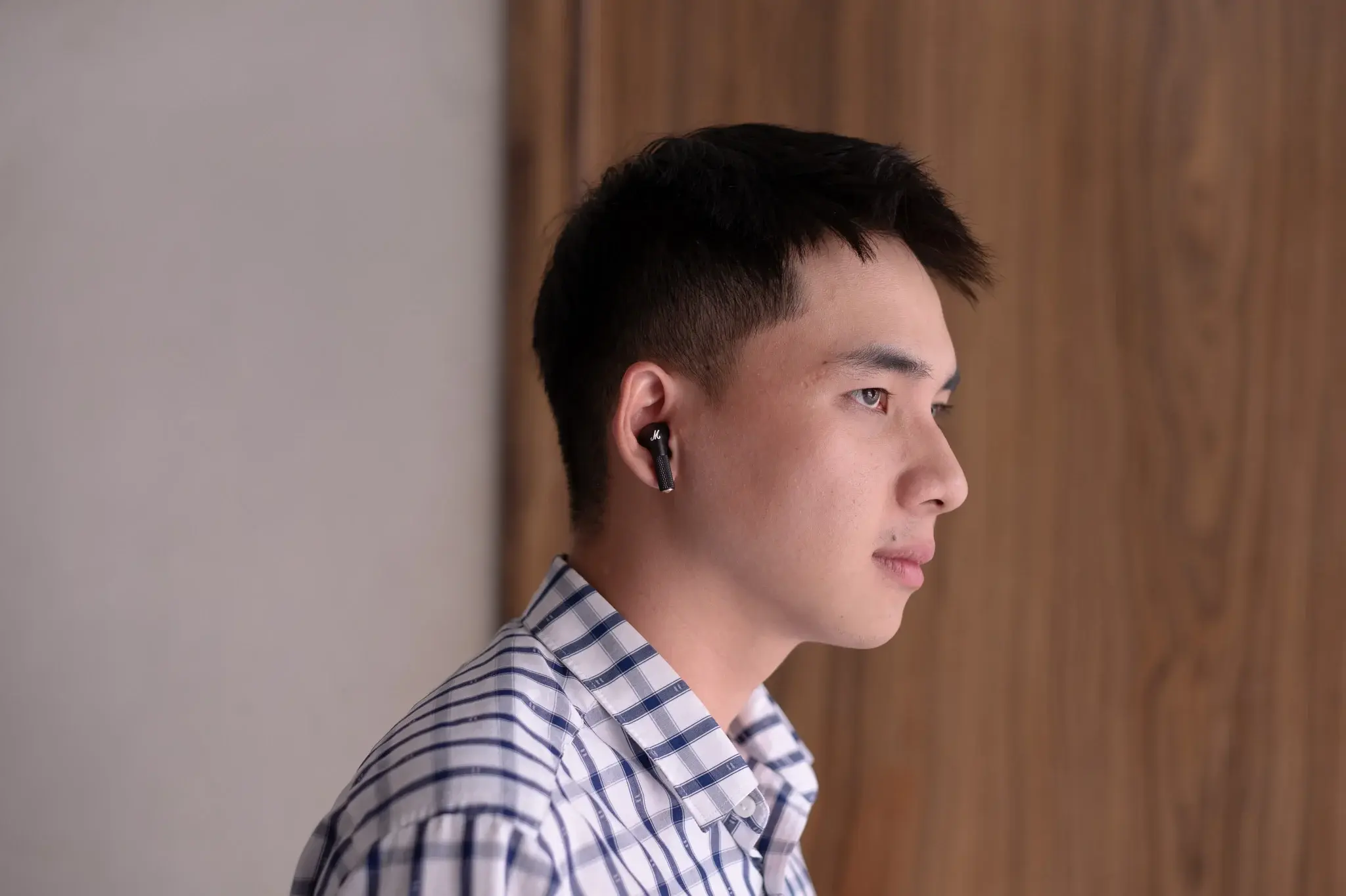 tinhte-marshall-minor-IV-tai-nghe-true-wireless5.jpg