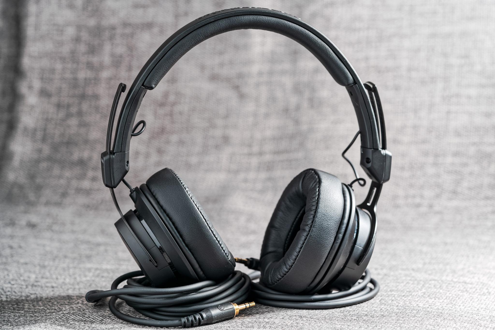 Đang tải tinhte_audio_technica_M60x (2).jpg…
