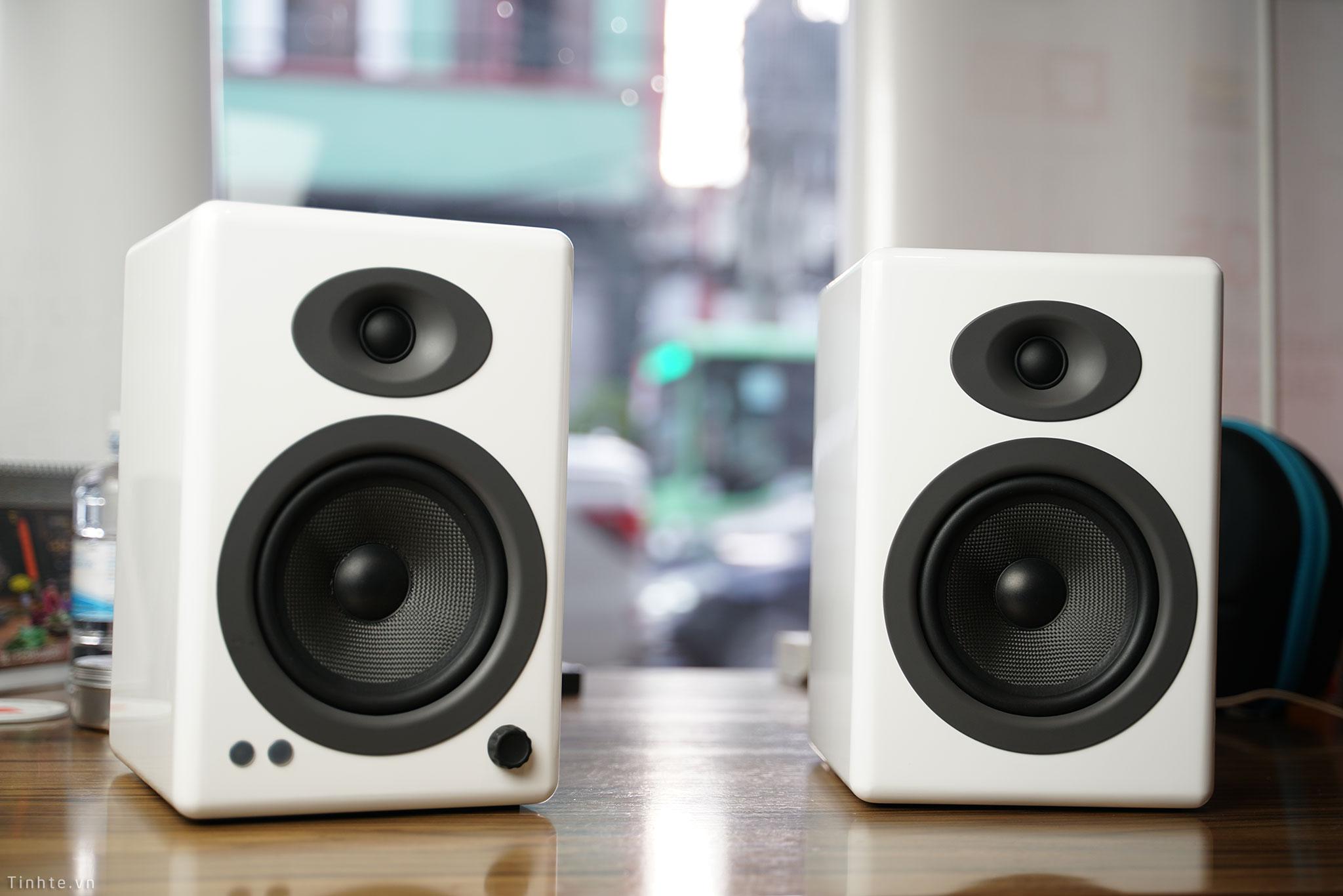 cover_tinhte_audioengine_a5+_wireless.jpg
