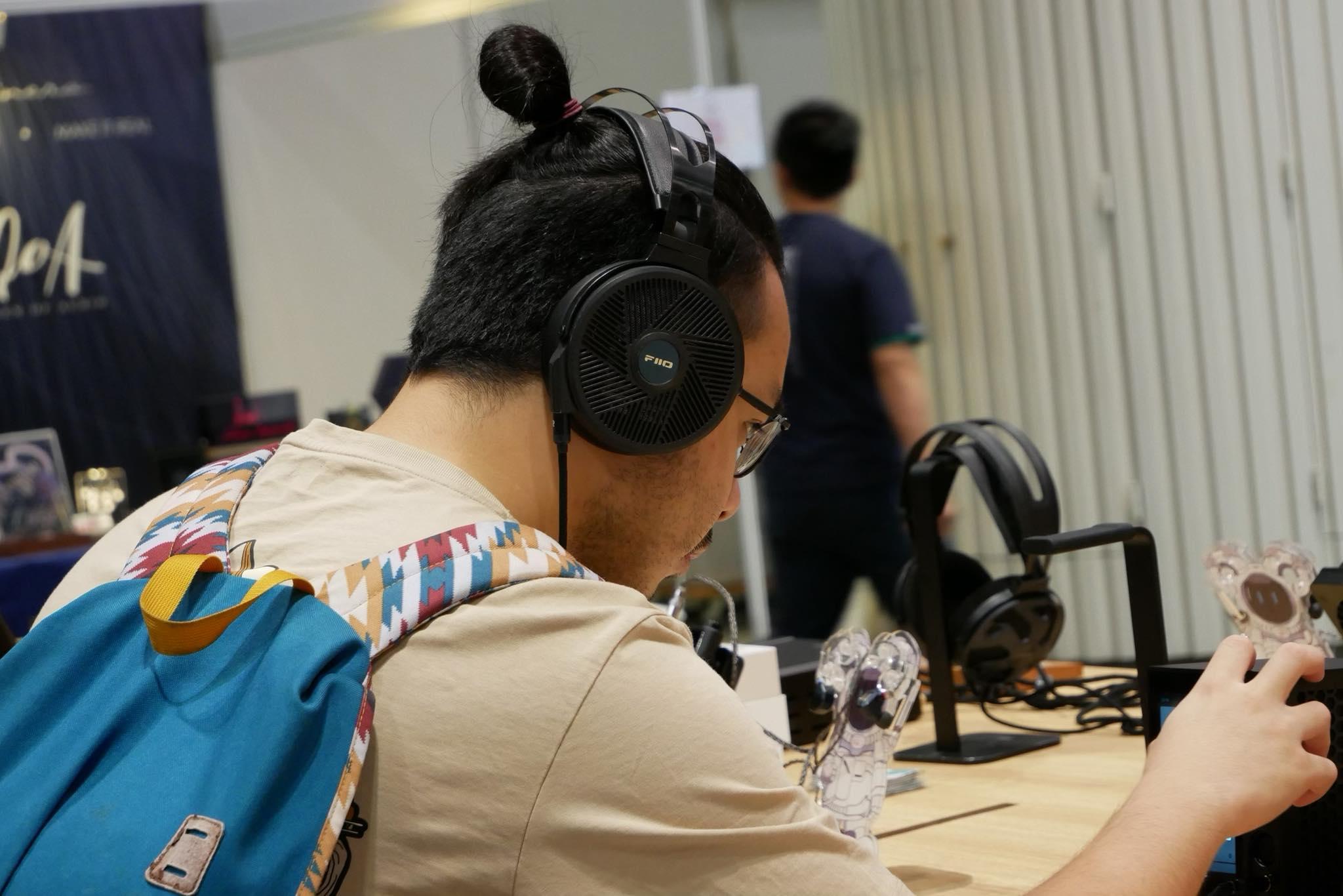 tinhte_fiio_btr15_br15_q15_headphones (1).jpg