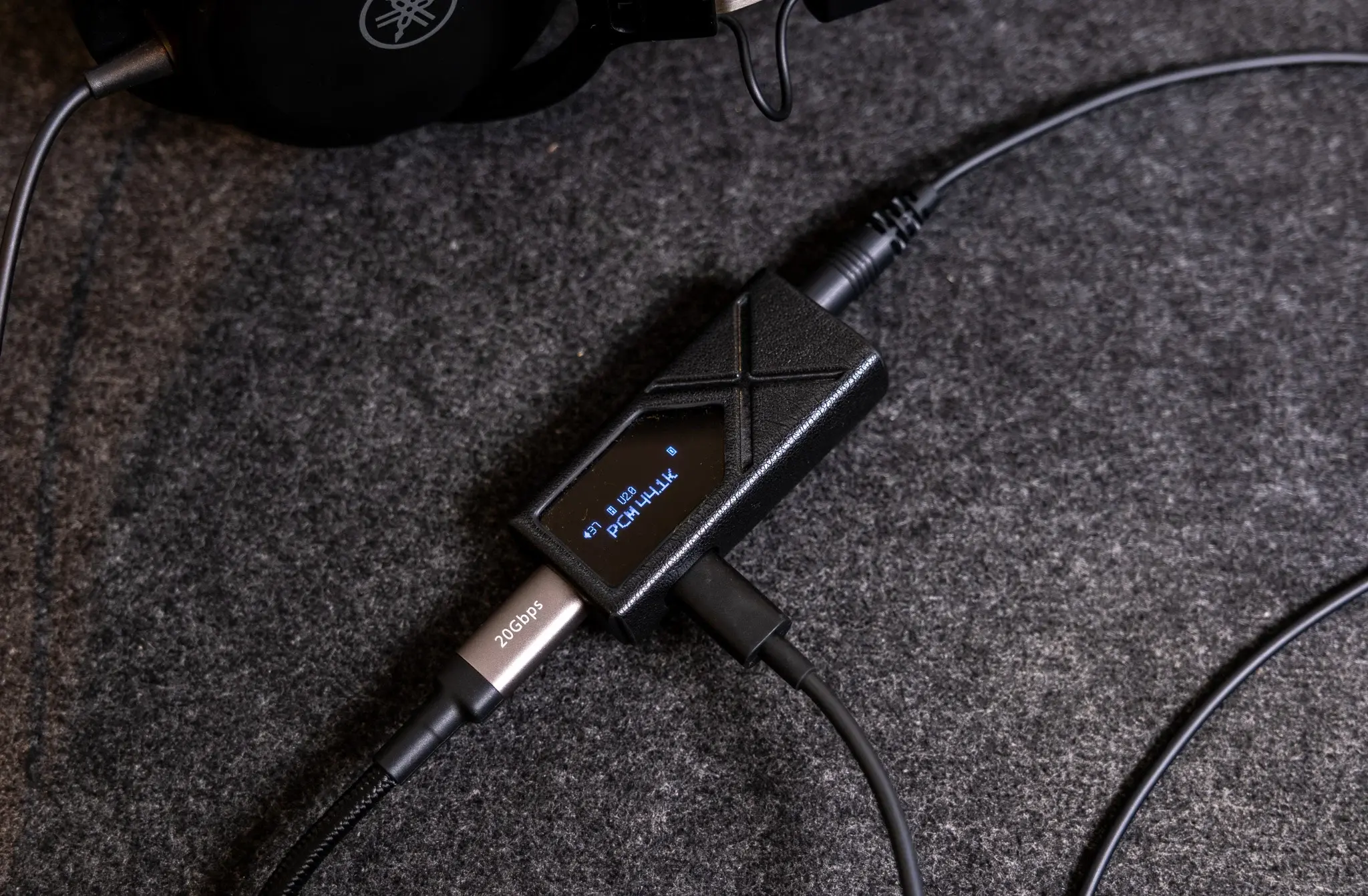 tinhte-fiio-ka17-portable-dac-amplifier-headphones18.jpg