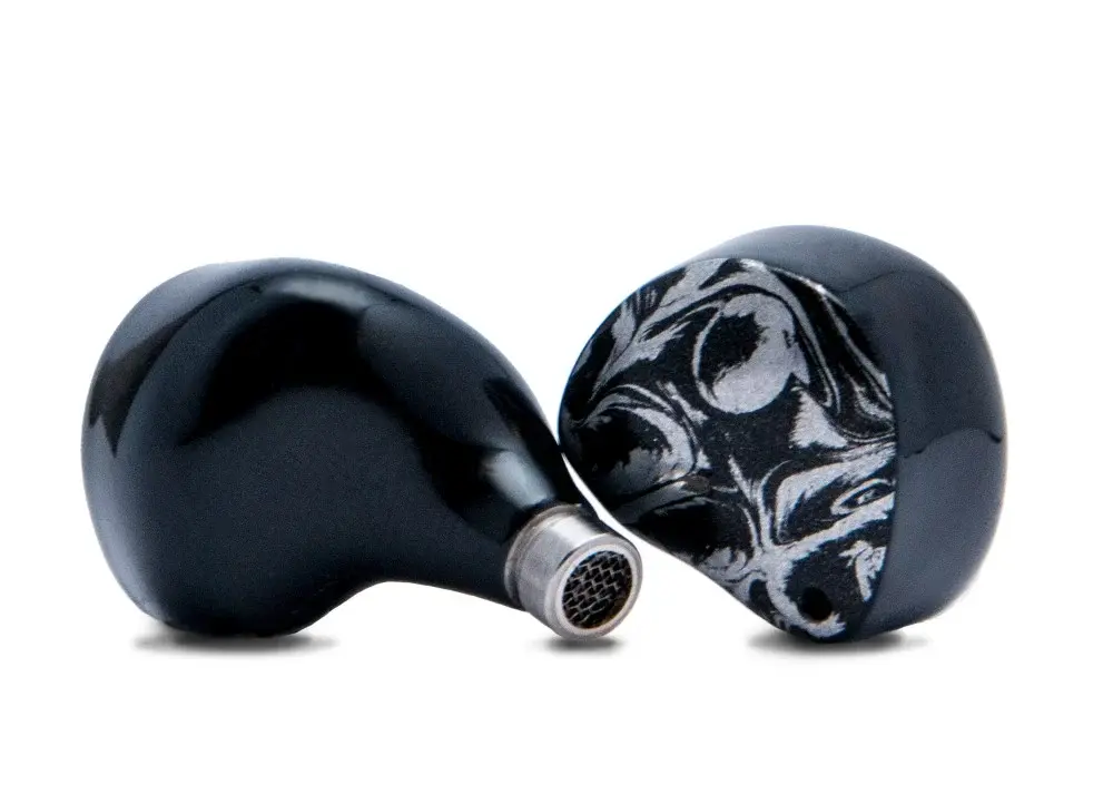 Đang tải tinhte_noble_audio_khan_2.jpg…