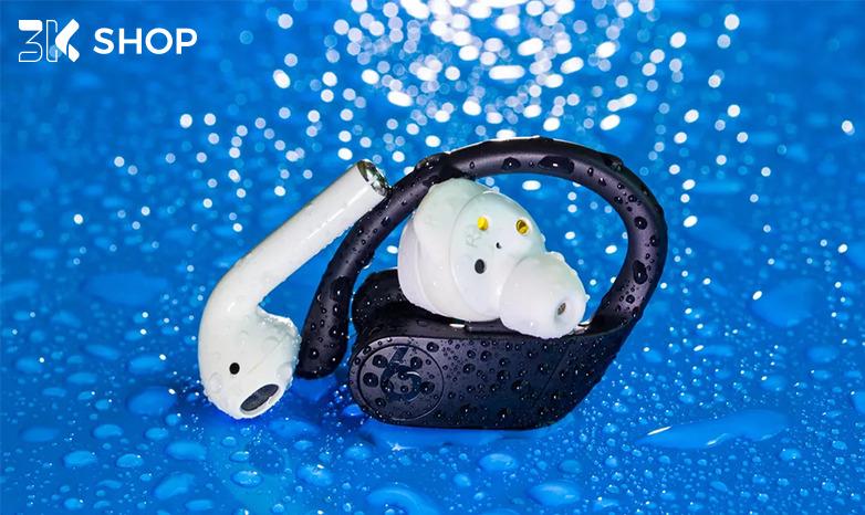 Chỉ số chống nước là tiêu chí hàng đầu cần quan tâm khi chọn tai nghe dành cho thể thao
