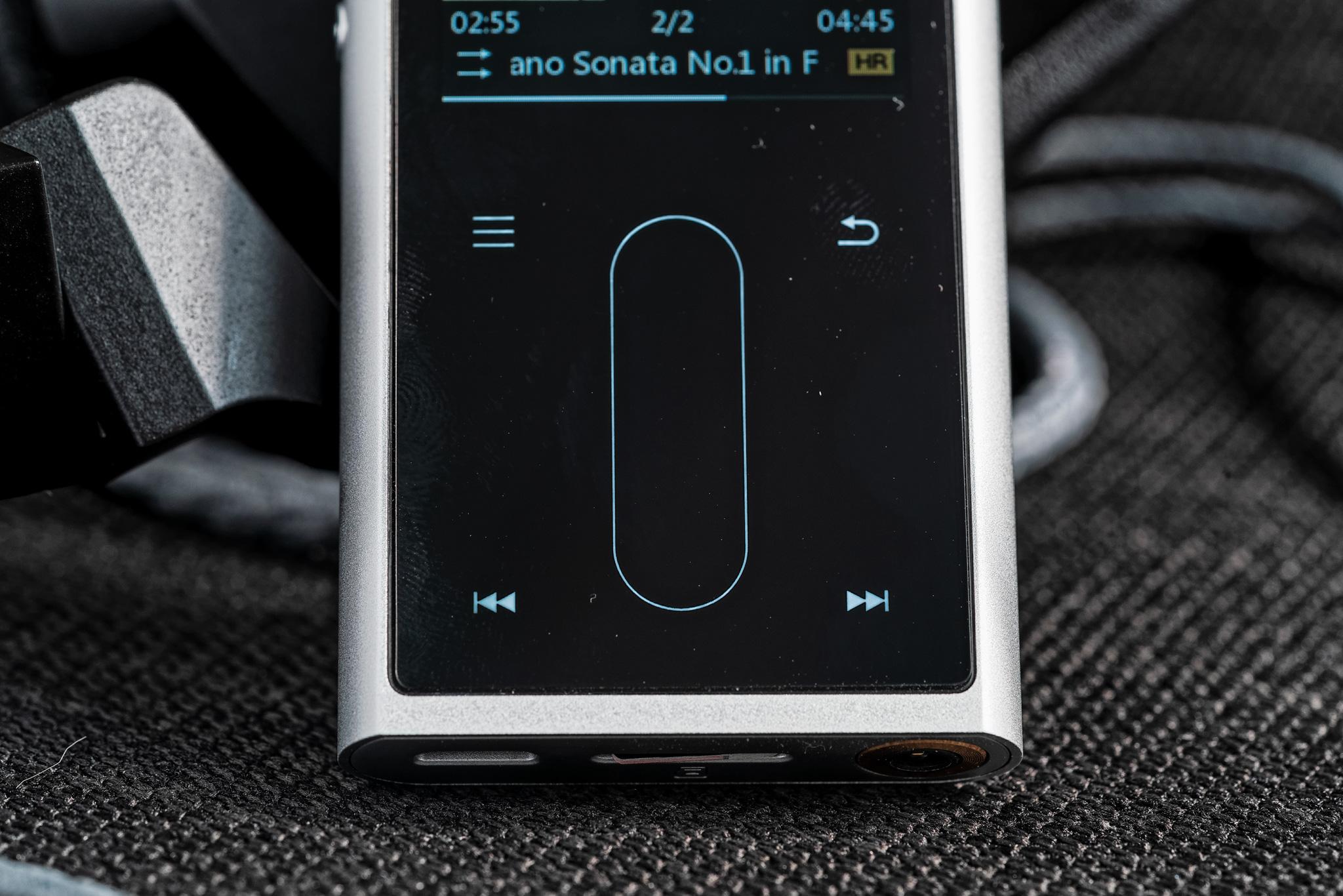 Đang tải unboxing-fiio-m3k-tinhte-8.jpg…