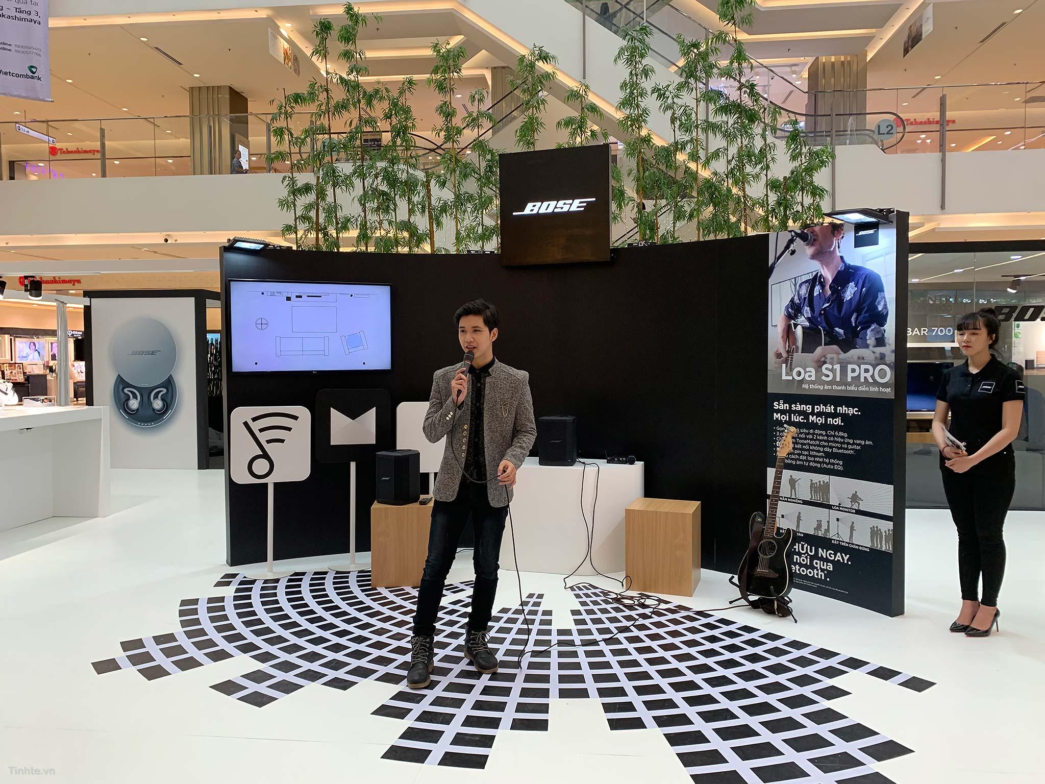 Đang tải tinhte_bose_roadshow2018_39.jpg…