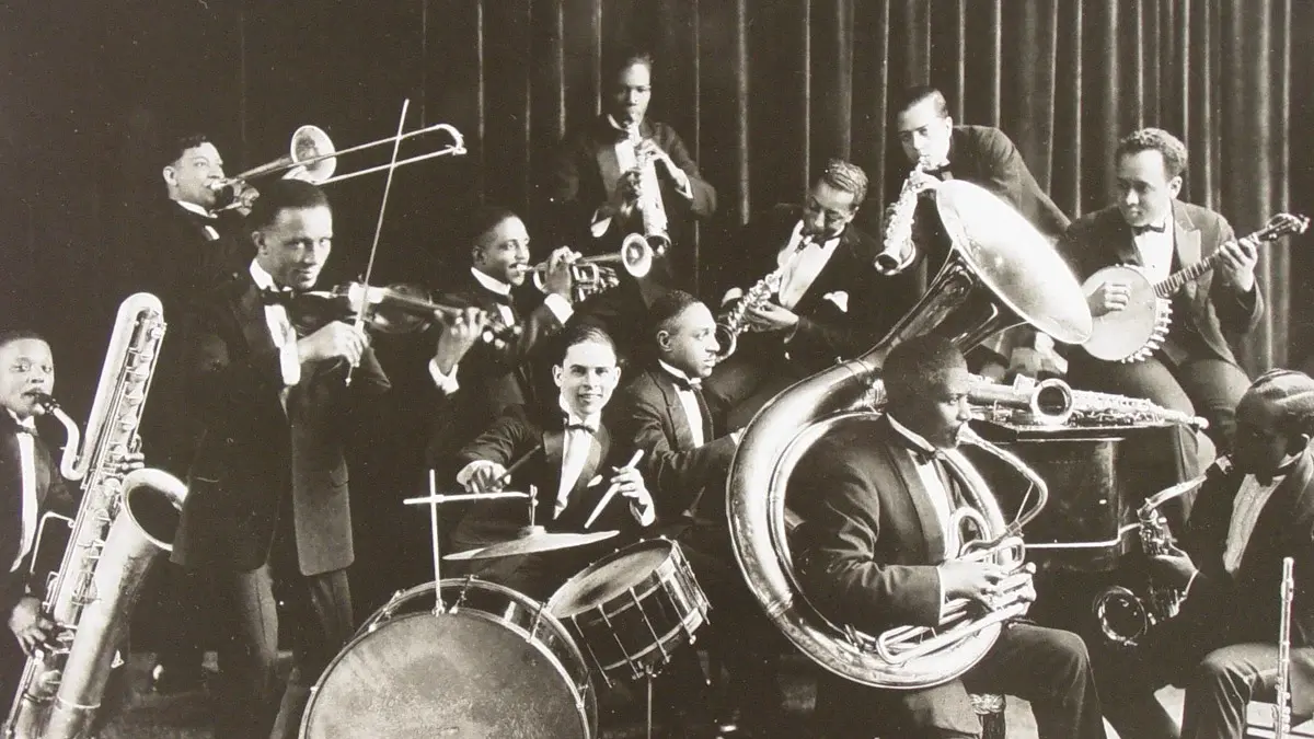 Đang tải tinhte-jazz-history-2.jpg…