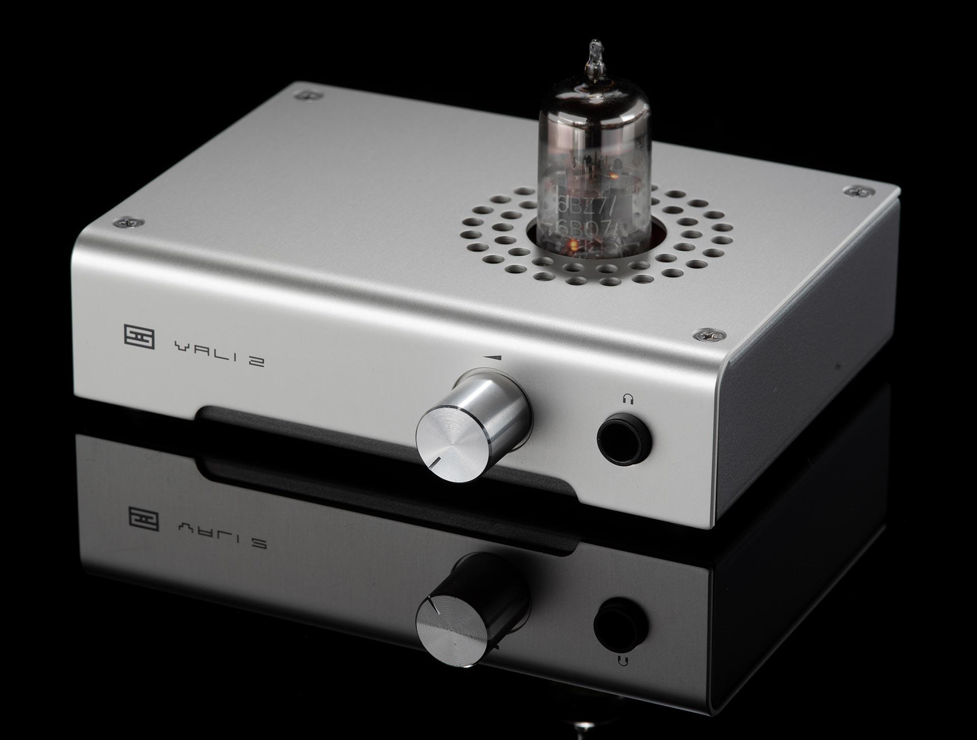 schiit-vali-2-chiec-amp-den-nho-gon-cong-suat-15w