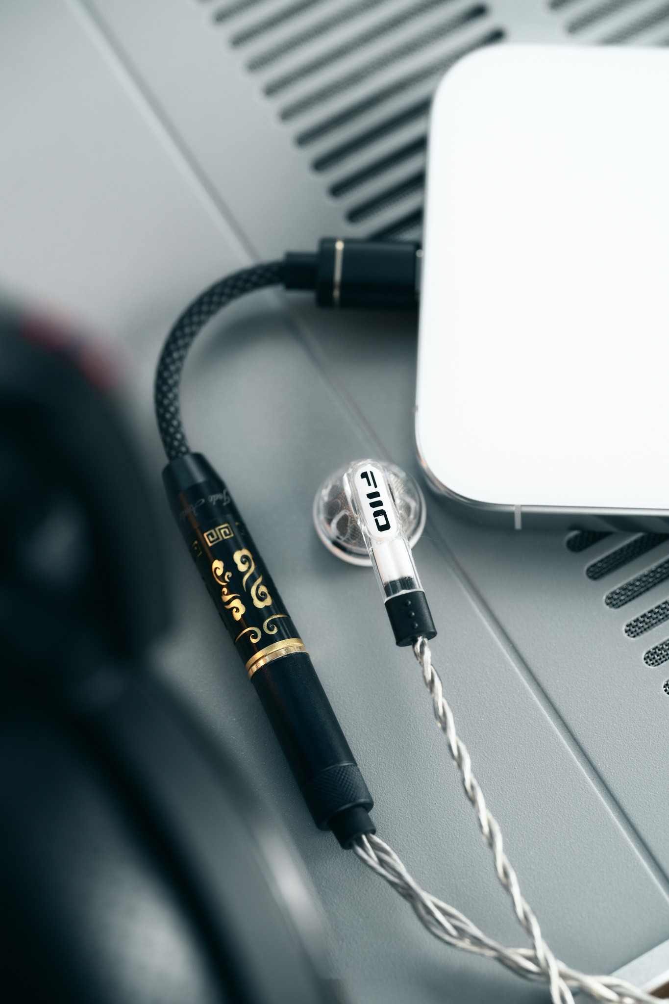 Earbud