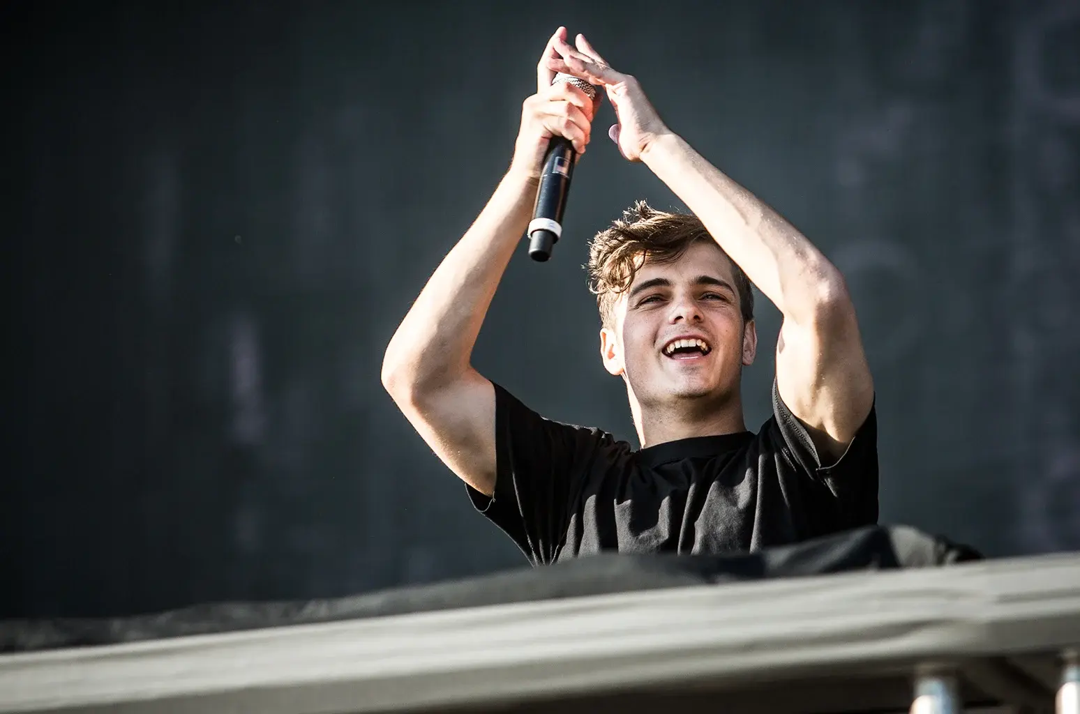 Đang tải tinhte_martin_garrix_dj_top_100.jpg…