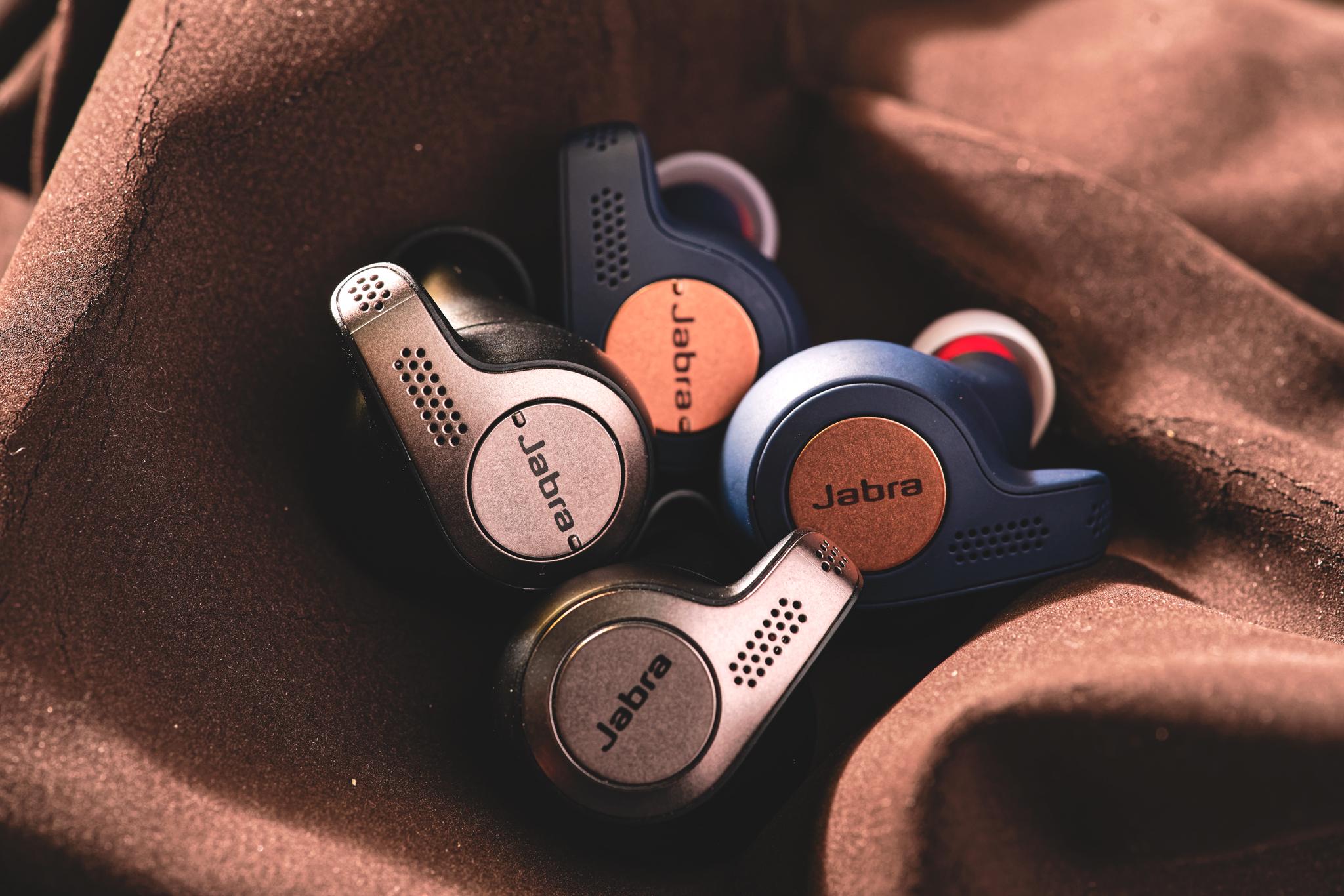 Đang tải jabra-elite-active-65t-vs-jabra-elite-65t-tinhte-5.jpg…
