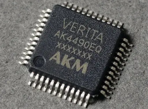 tinhte-ak4490eq-dac-akm.jpg