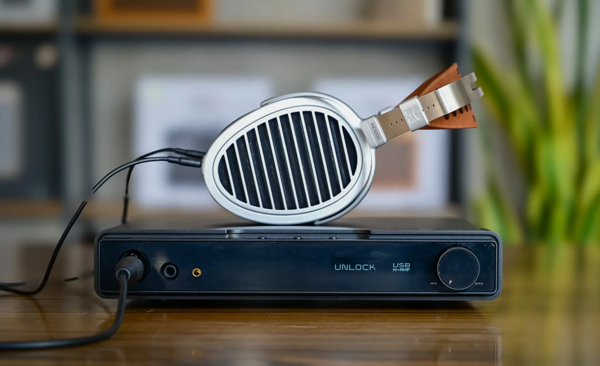 tinhte-hifiman-serenade-dac-amplifier3.jpg