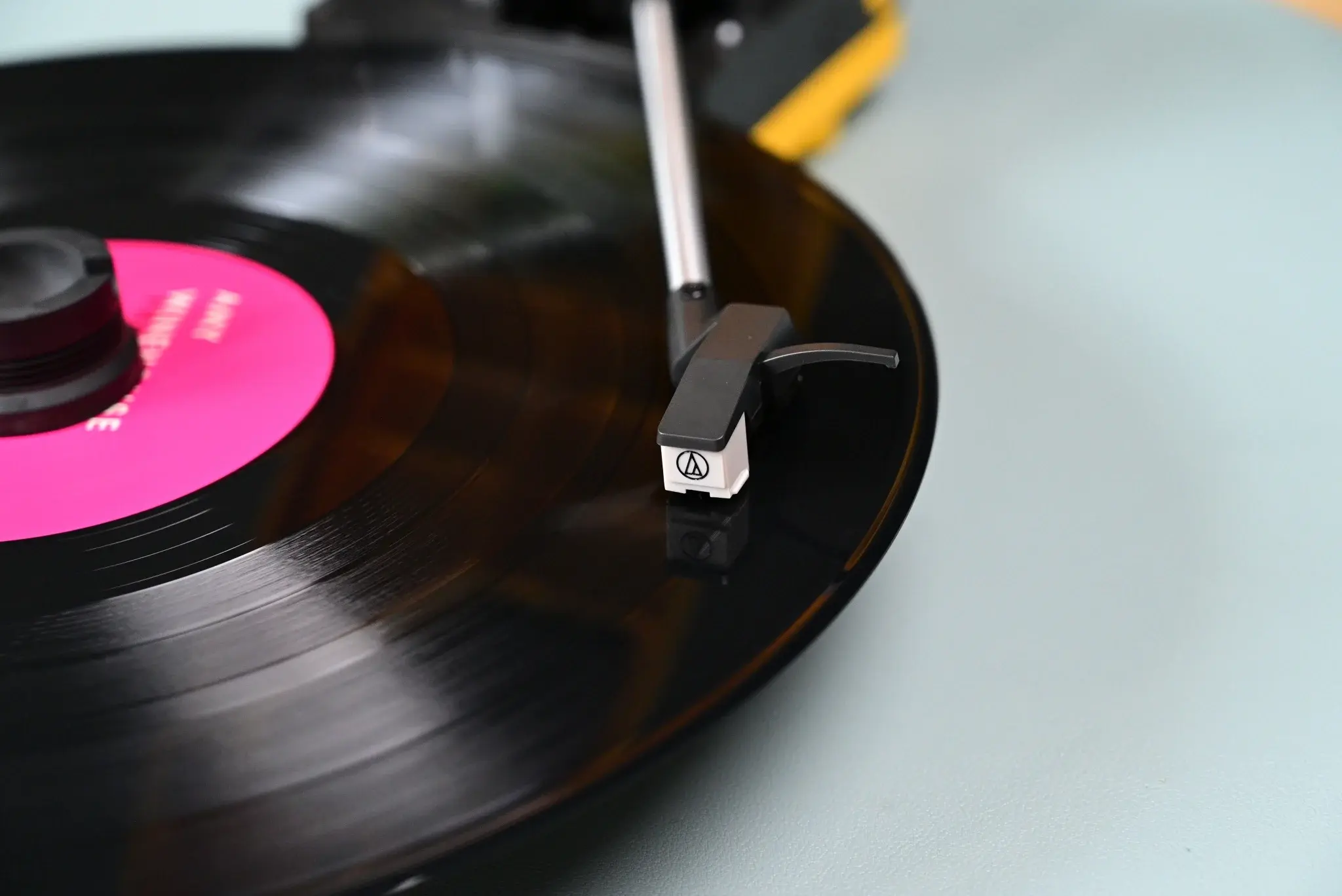 tinhte-audio-technica-sound-burger-at-sb727 (24).JPG