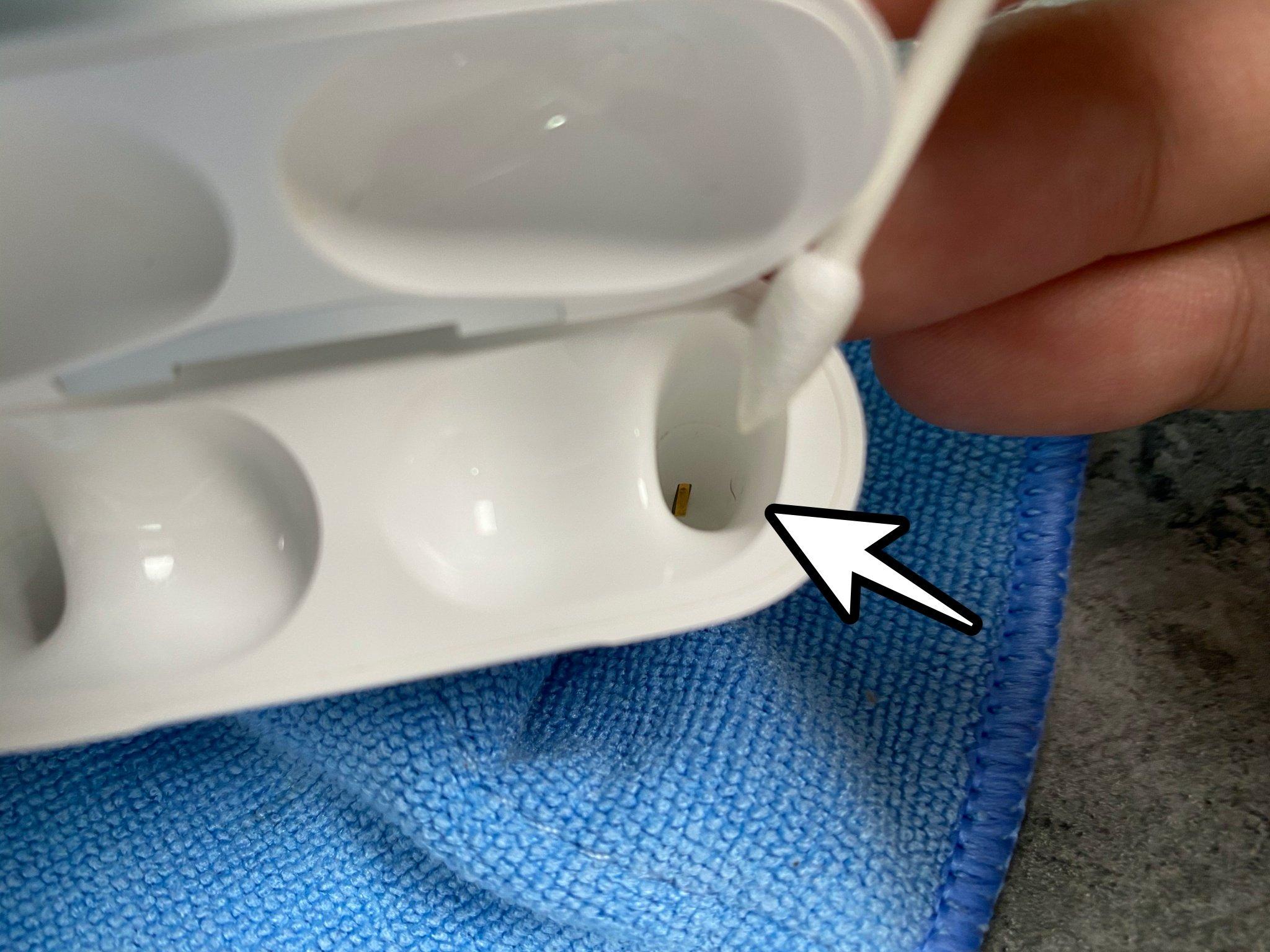 ve-sinh-airpods