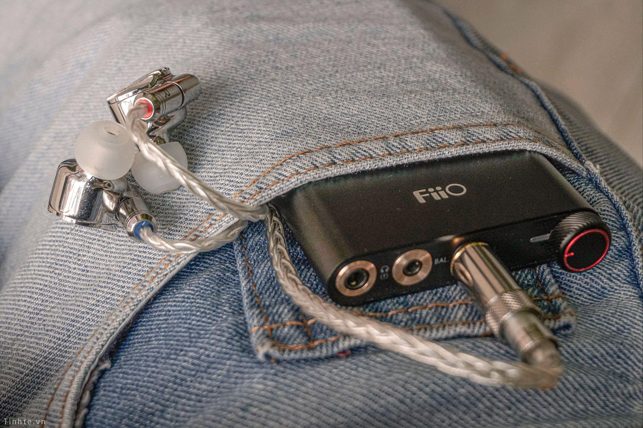 fiio-ra-mat-fd5-chiec-in-ear-dau-bang-dong-driver-dynamic