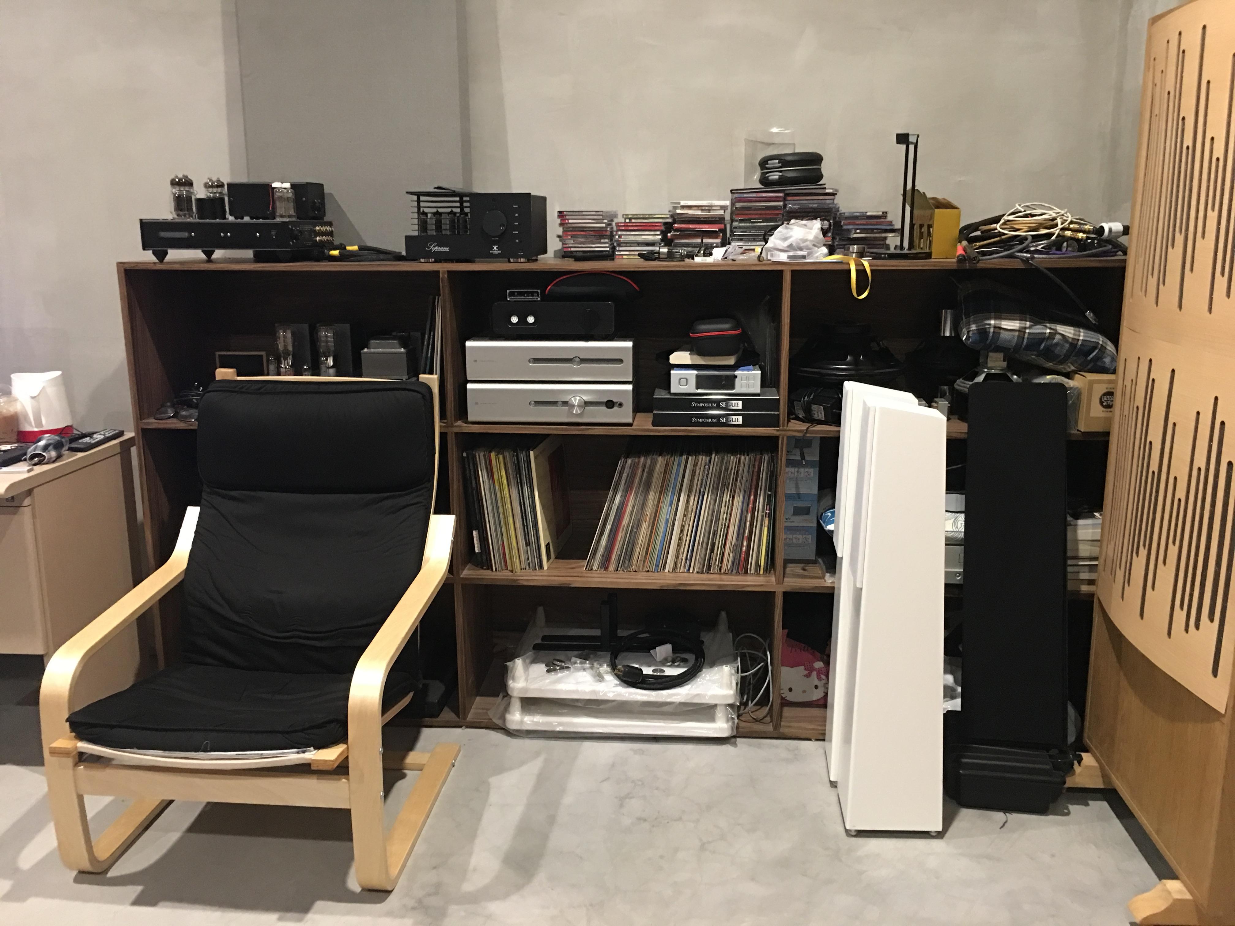 Đang tải tinhte_zu_druid_v_speaker_room_set_up (4).JPG…