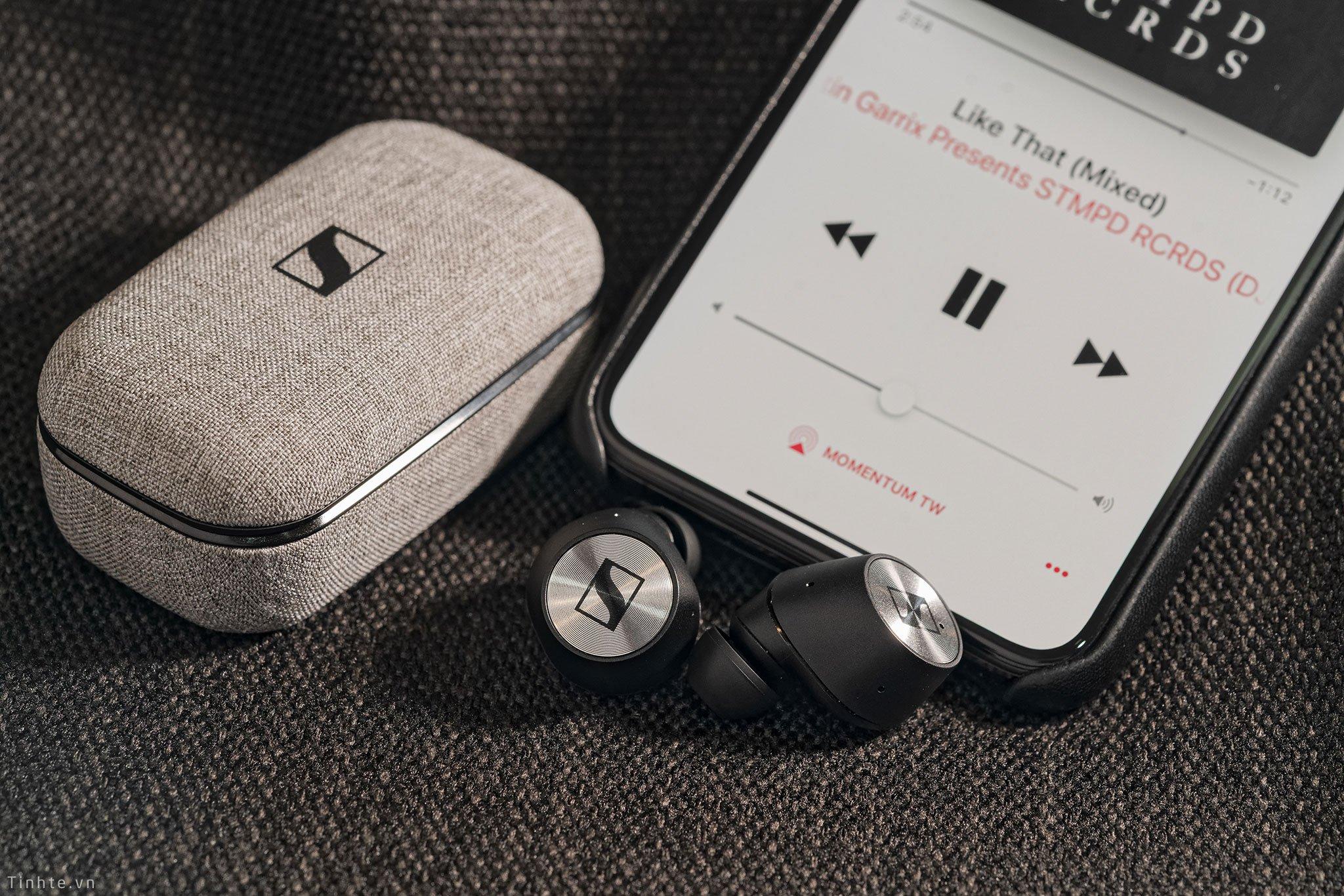 Đang tải tinhte_sennheiser_momentum_true_wireless_0.jpg…