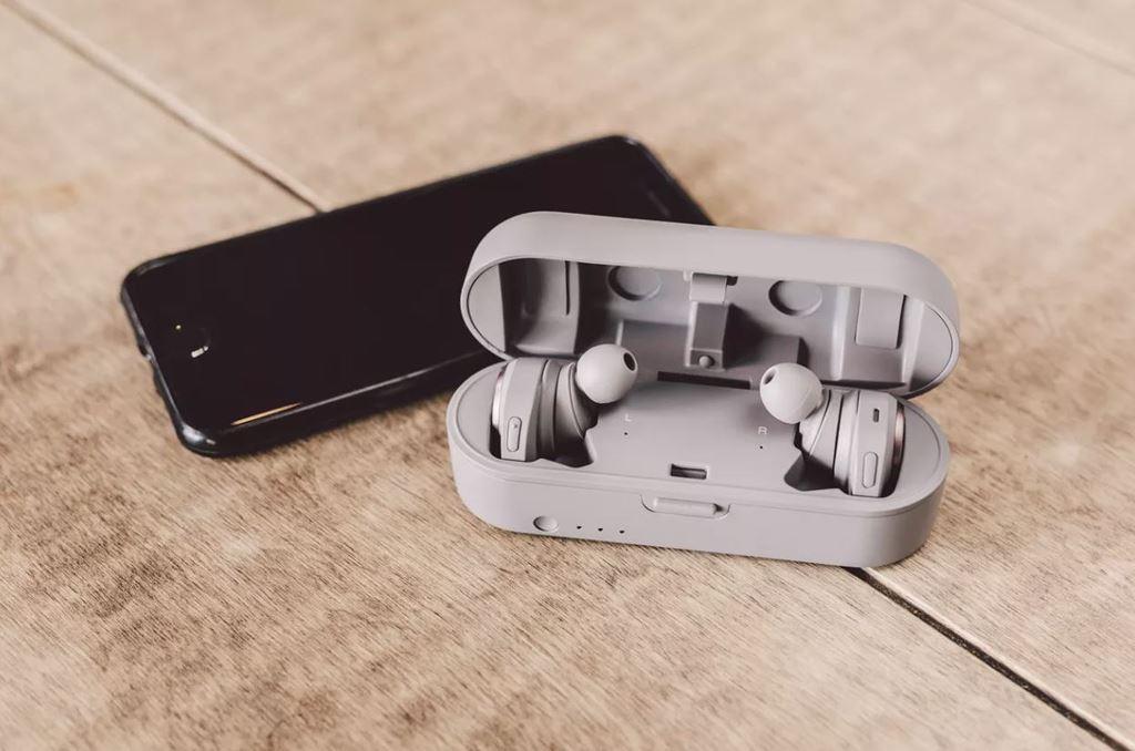 Đang tải tinhte_true_wireless_ath.jpg…
