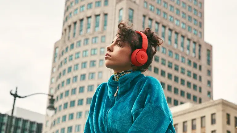 Đang tải tinhte-beats-solo-pro-on-ear.png…