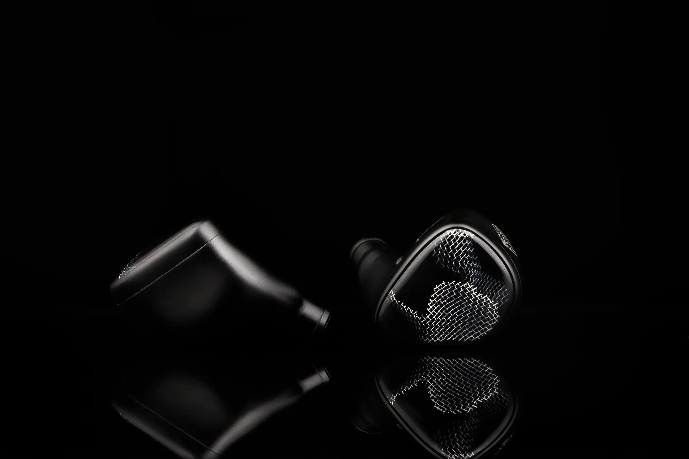 tinhte-noble-onyx-iem (1).webp