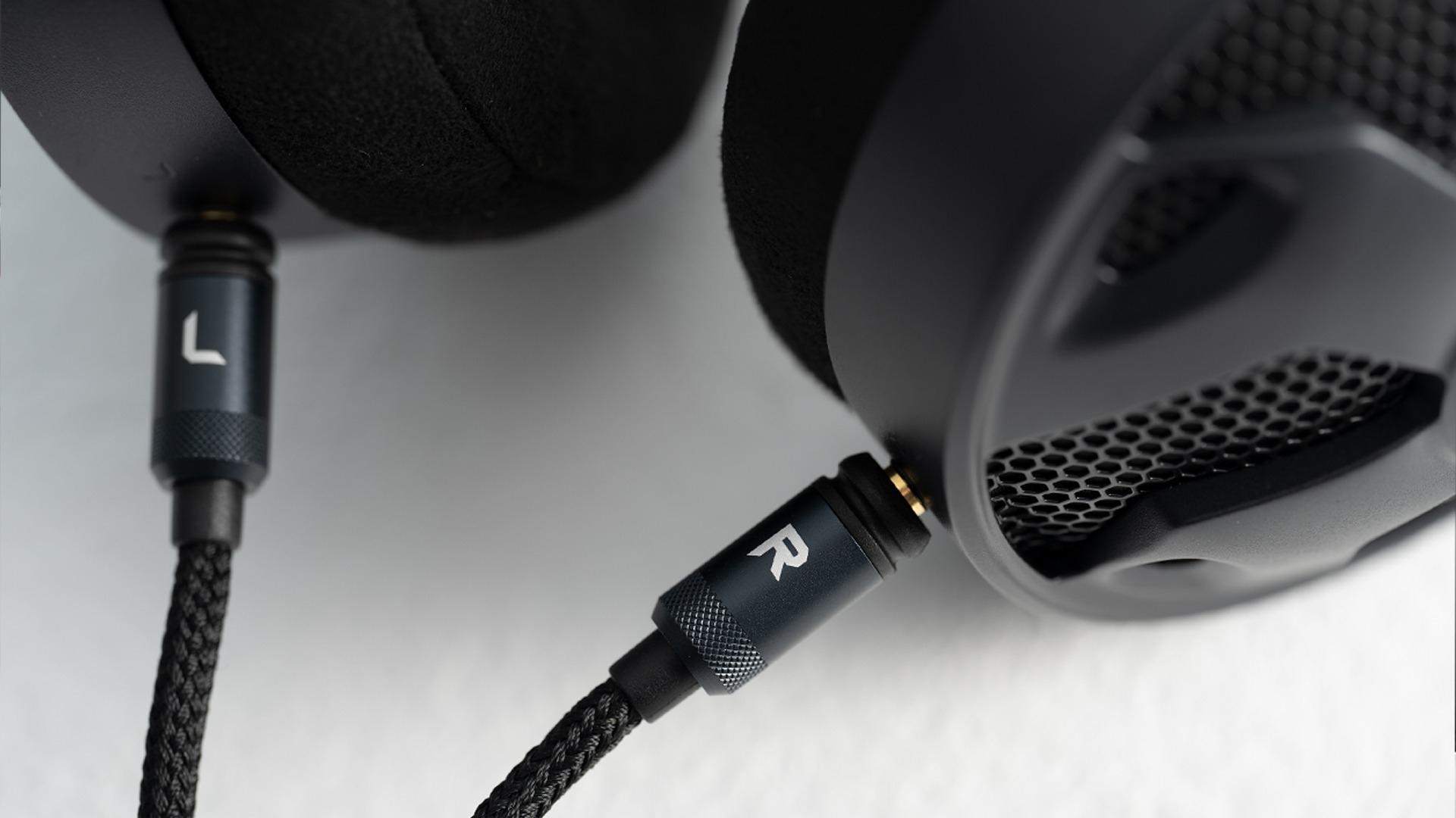 FiiO LL-RC