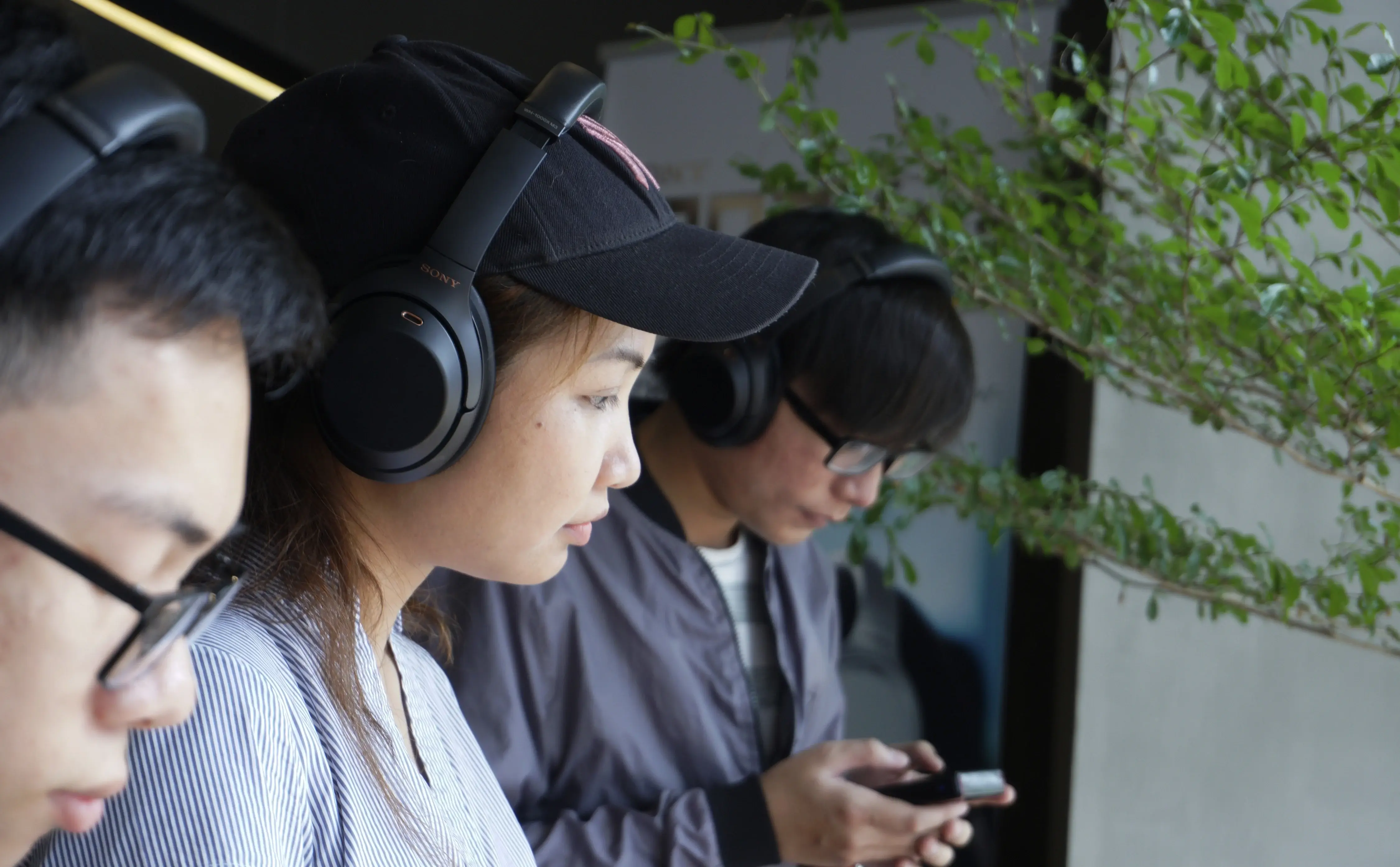 Đang tải tinhte_offline_3ksop_sony_21.jpg…