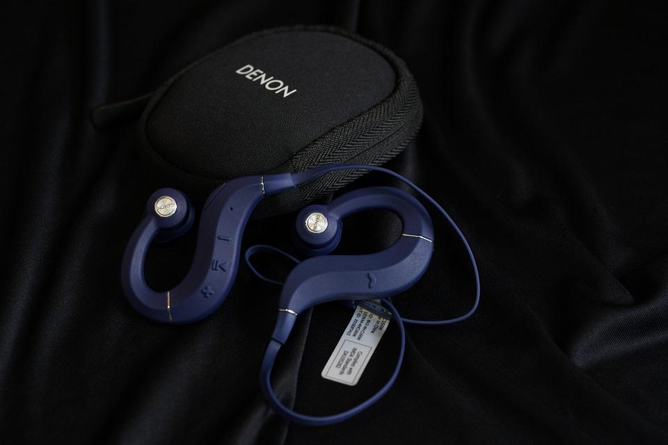 Đang tải Tinh_Te_denon_c160W_p1.jpg…