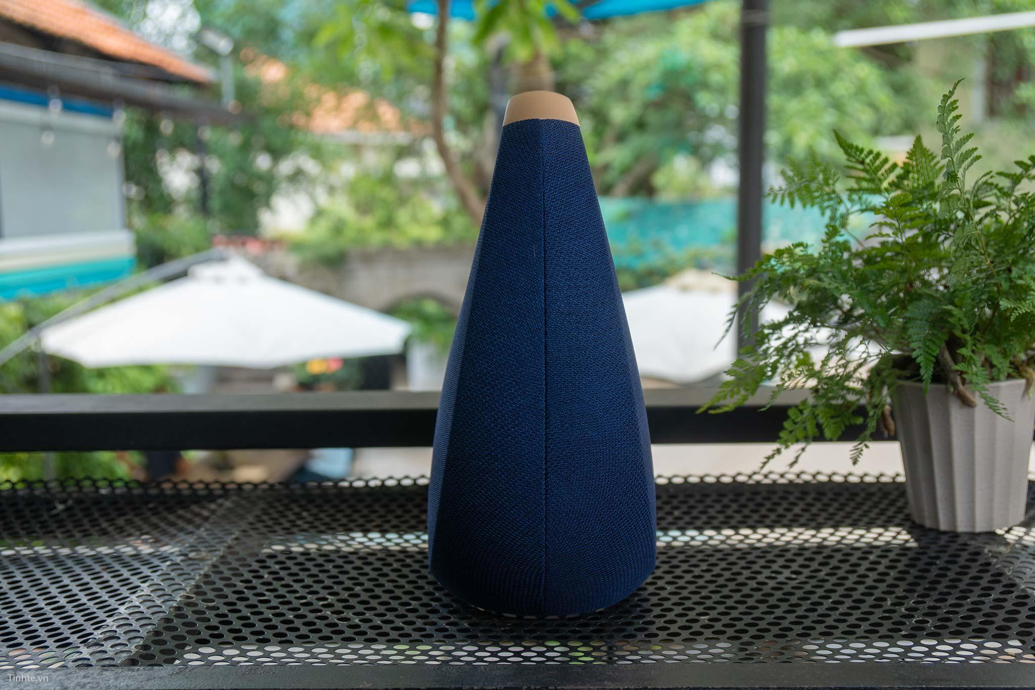 Đang tải tinhte_harman_kardon_onyx_studio_2.jpg…