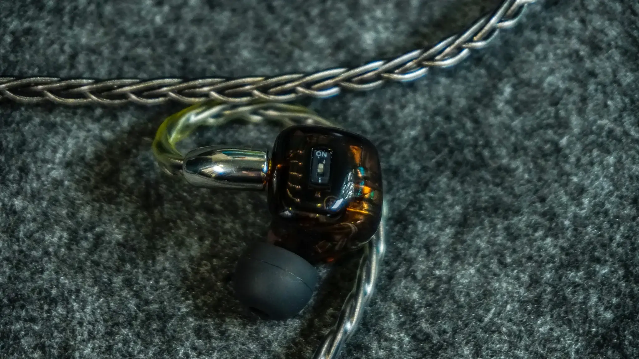 tinhte-fiio-fx15-tai-nghe-iem-in-ear (17).jpg