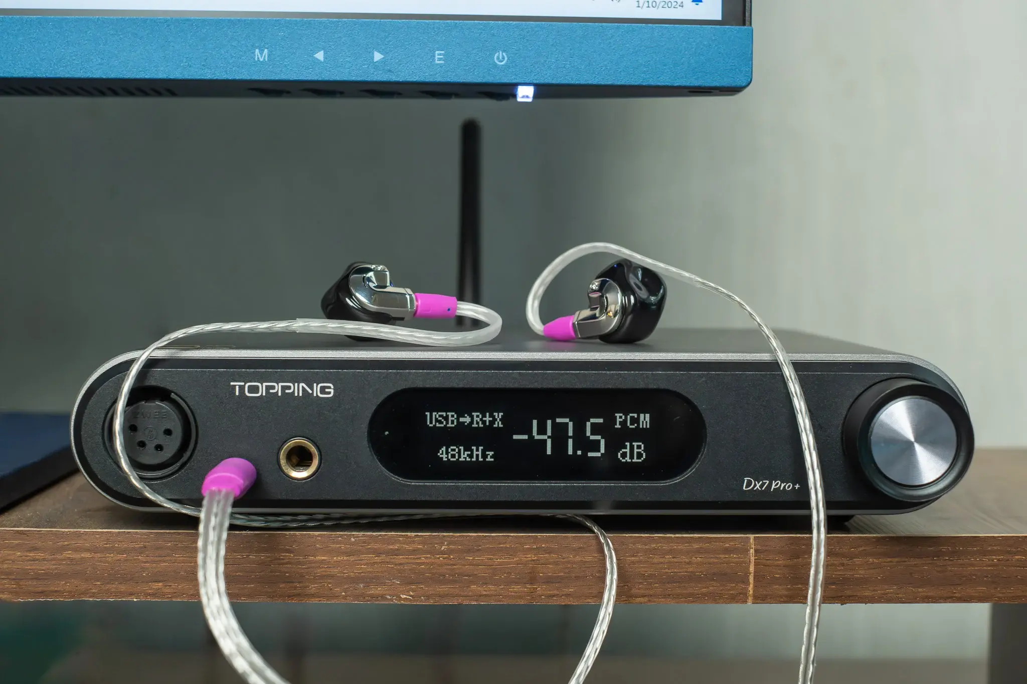 tinhte-campfire-audio-bonneville-iem-tai-nghe (16).jpg
