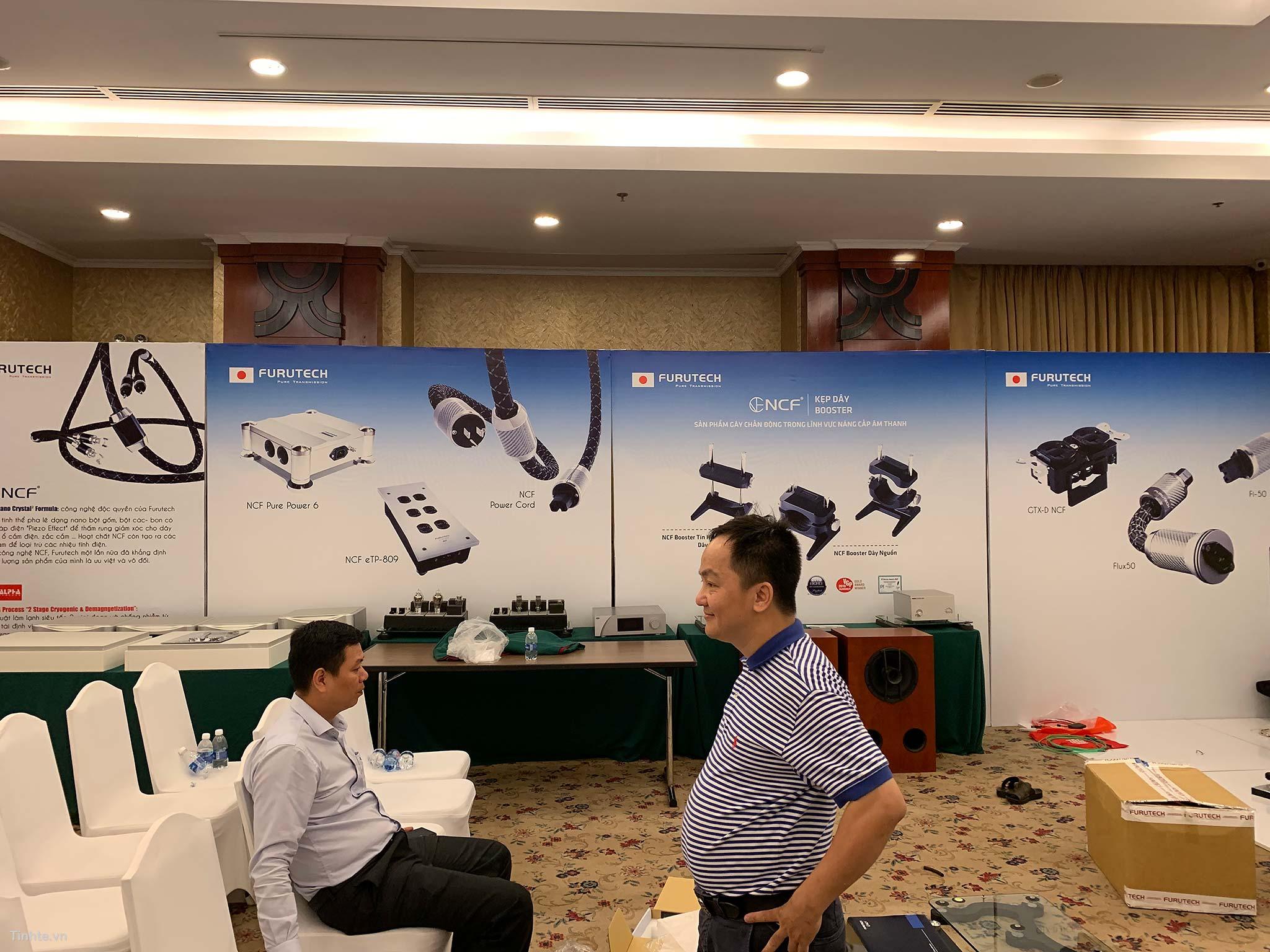Đang tải high_end_show_tinhte_23.jpg…