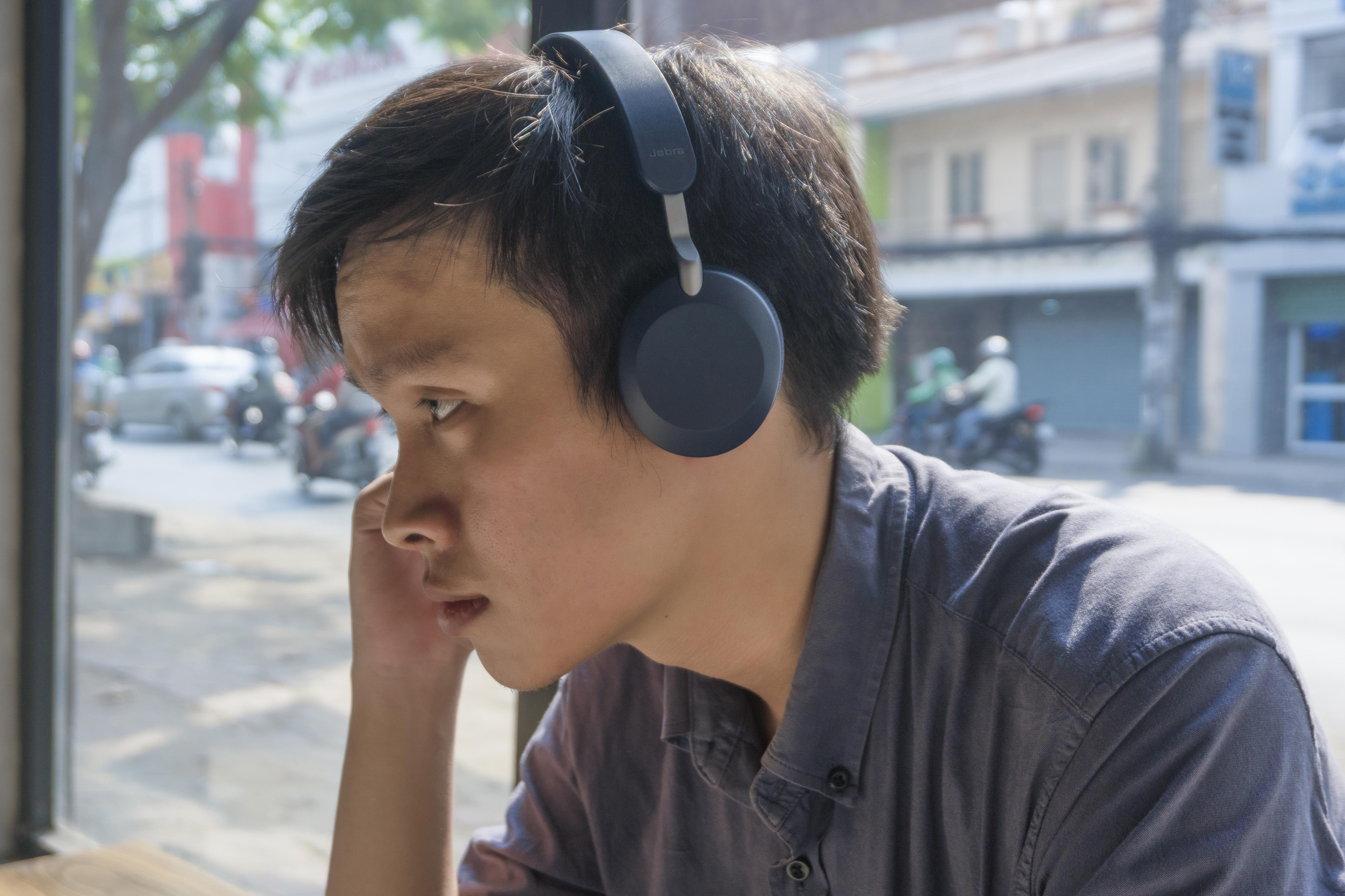 Tinhte_Jabra_Elite_45h_p16.jpg