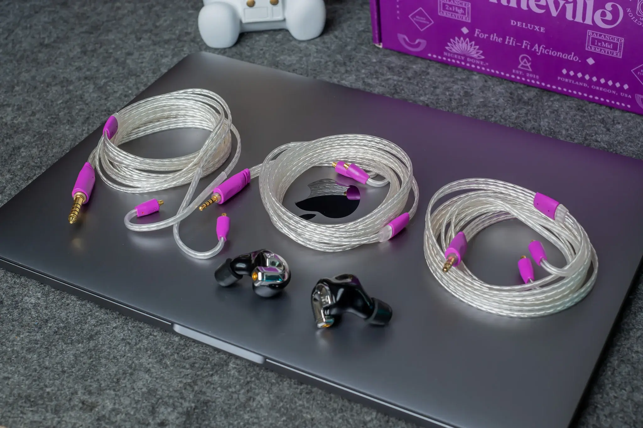 tinhte-campfire-audio-bonneville-iem-tai-nghe (10).jpg