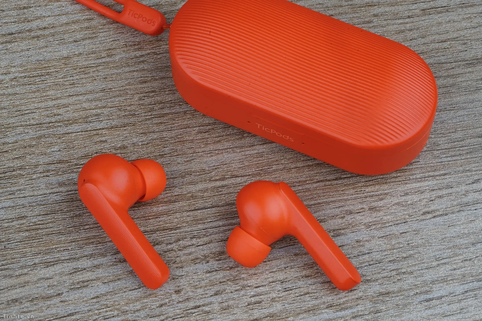 Đang tải tinhte_ticpods_free_review (3).jpg…
