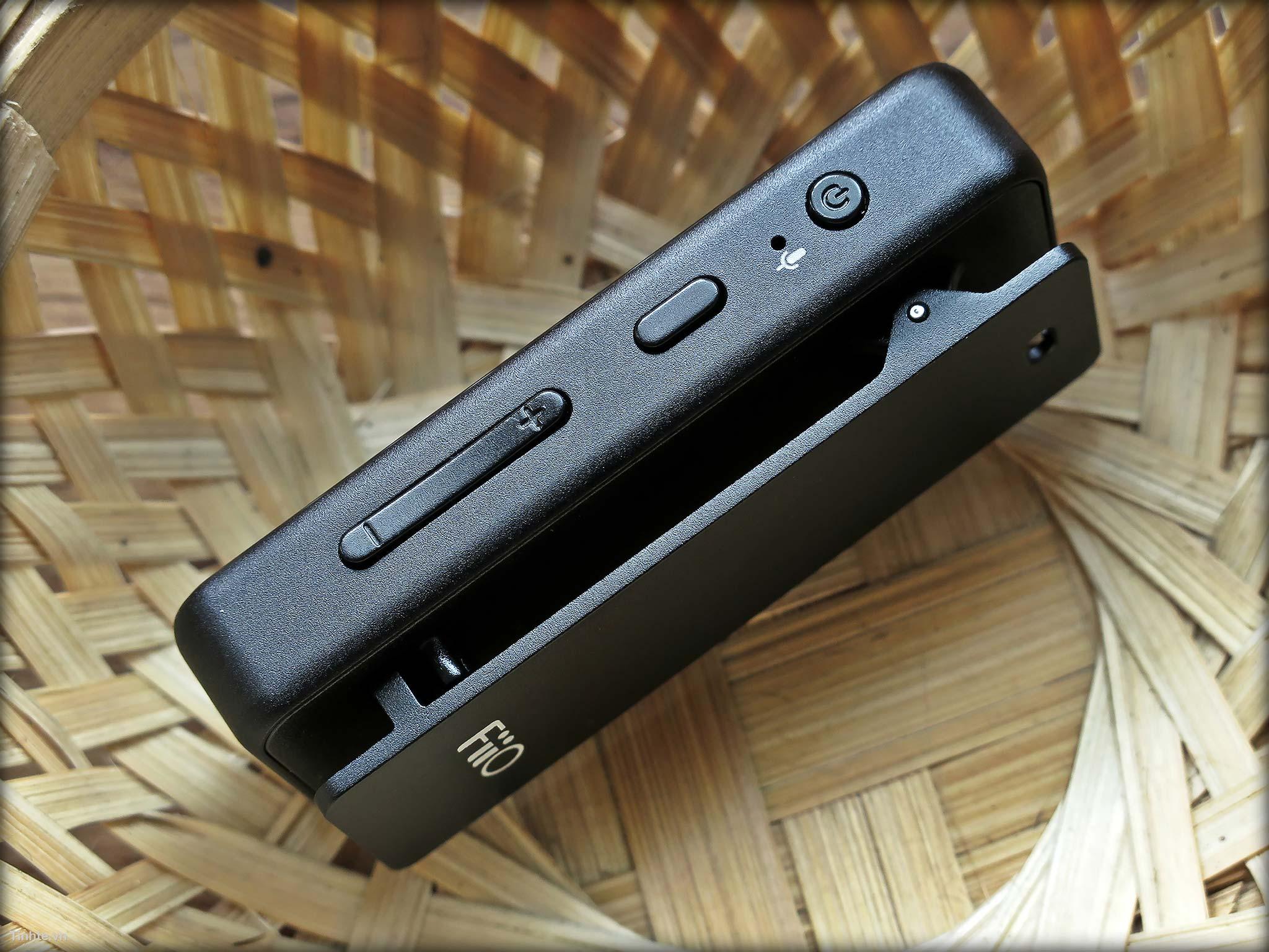 Đang tải tinhte_fiio_btr3 (1).jpg…