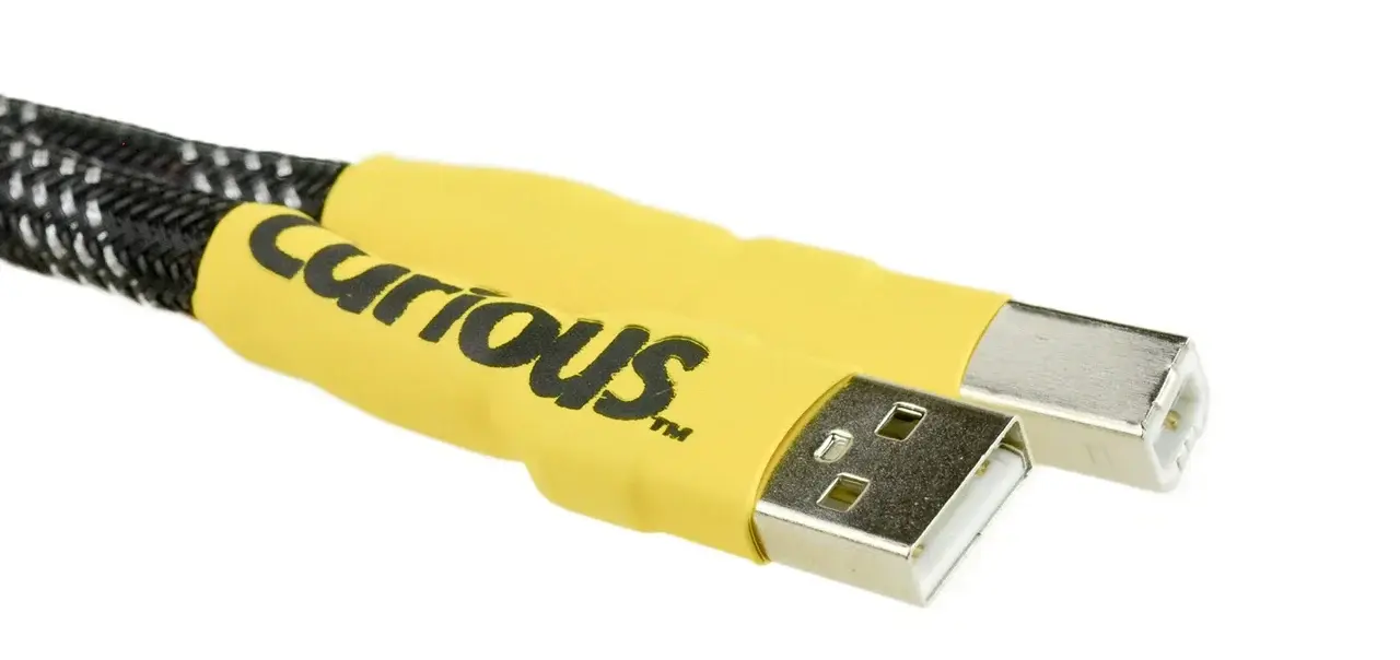 Đang tải Curious_USB.jpg…