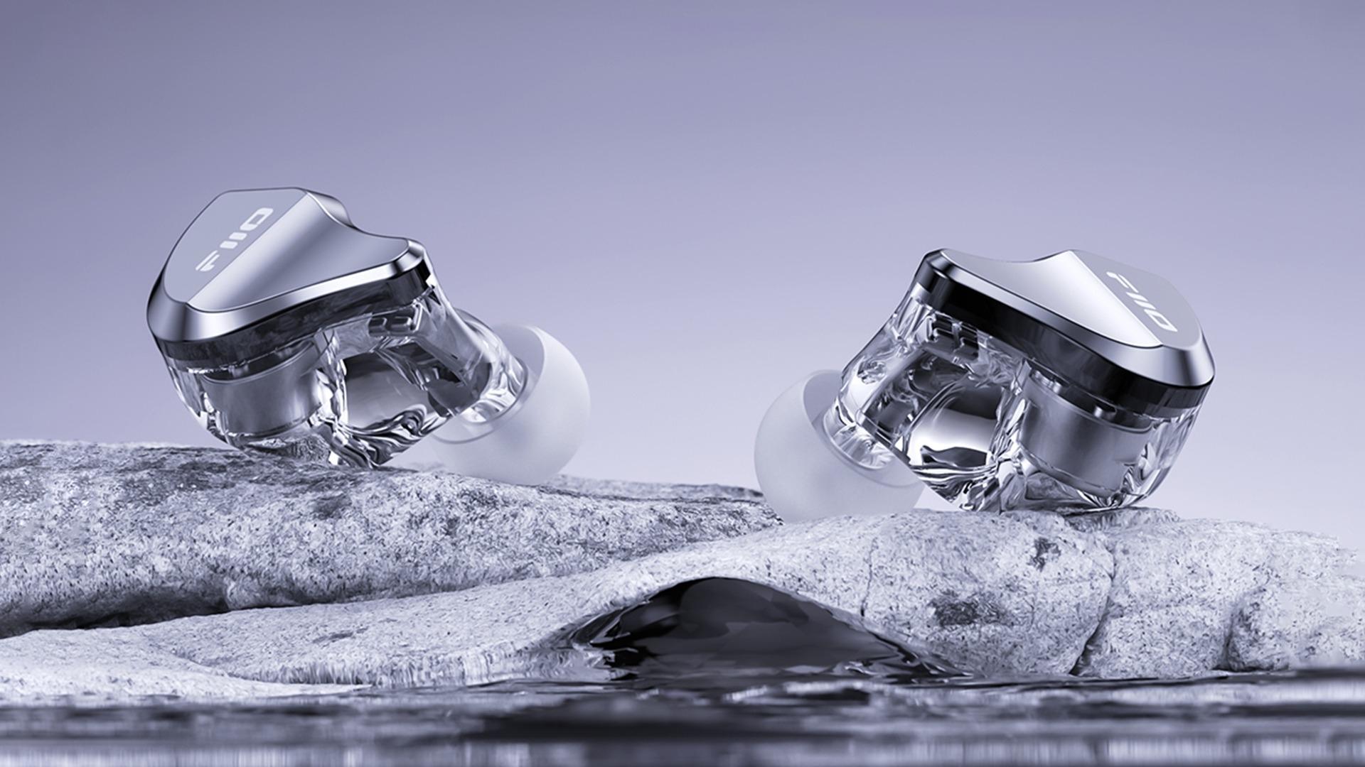 Tai Nghe In-Ear FiiO JH5: Hòa Quyện Nghệ Thuật và Hiệu Năng Cao