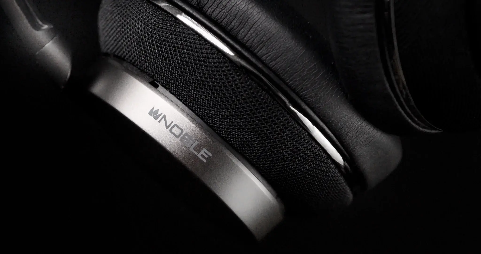 8294816-tinhte-noble-fokus-apollo-headphones-wireless-bluetooth-tai-nghe-1.webp