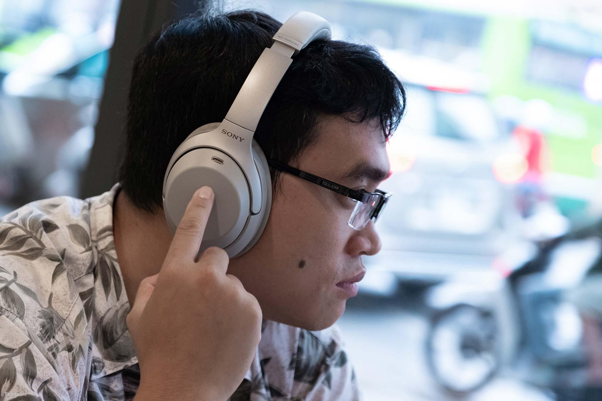Đang tải tren_tay_sony_1000XM3_Tinhte_7.jpg…