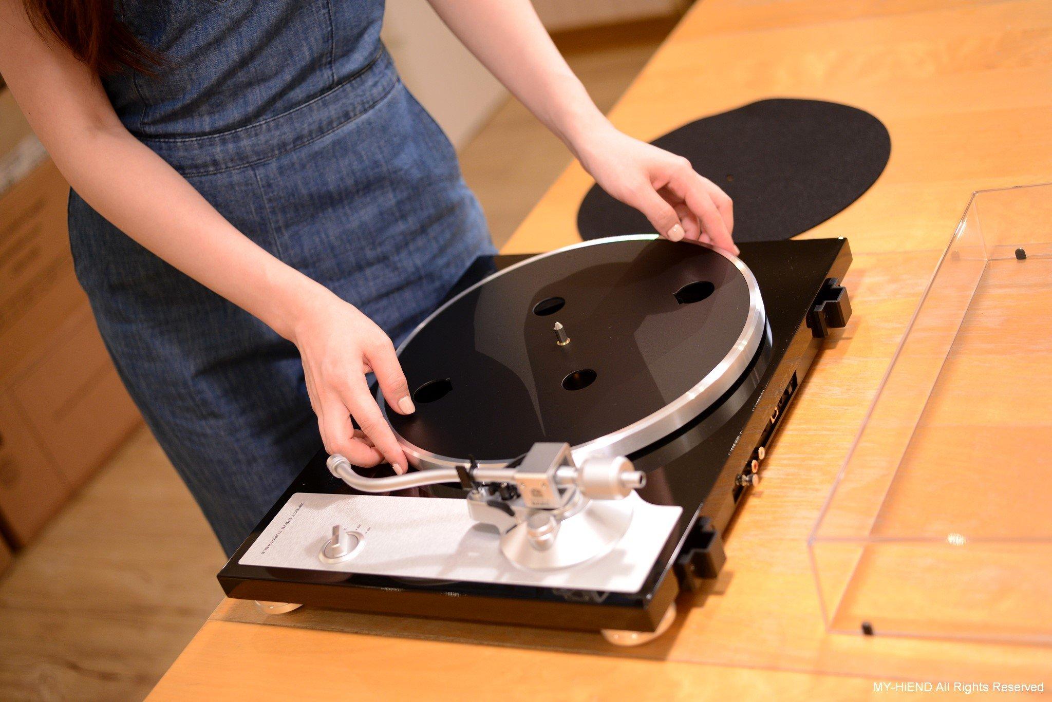 nhung-yeu-to-lam-nen-mot-chiec-mam-dia-than-vinyl-turntable-tot