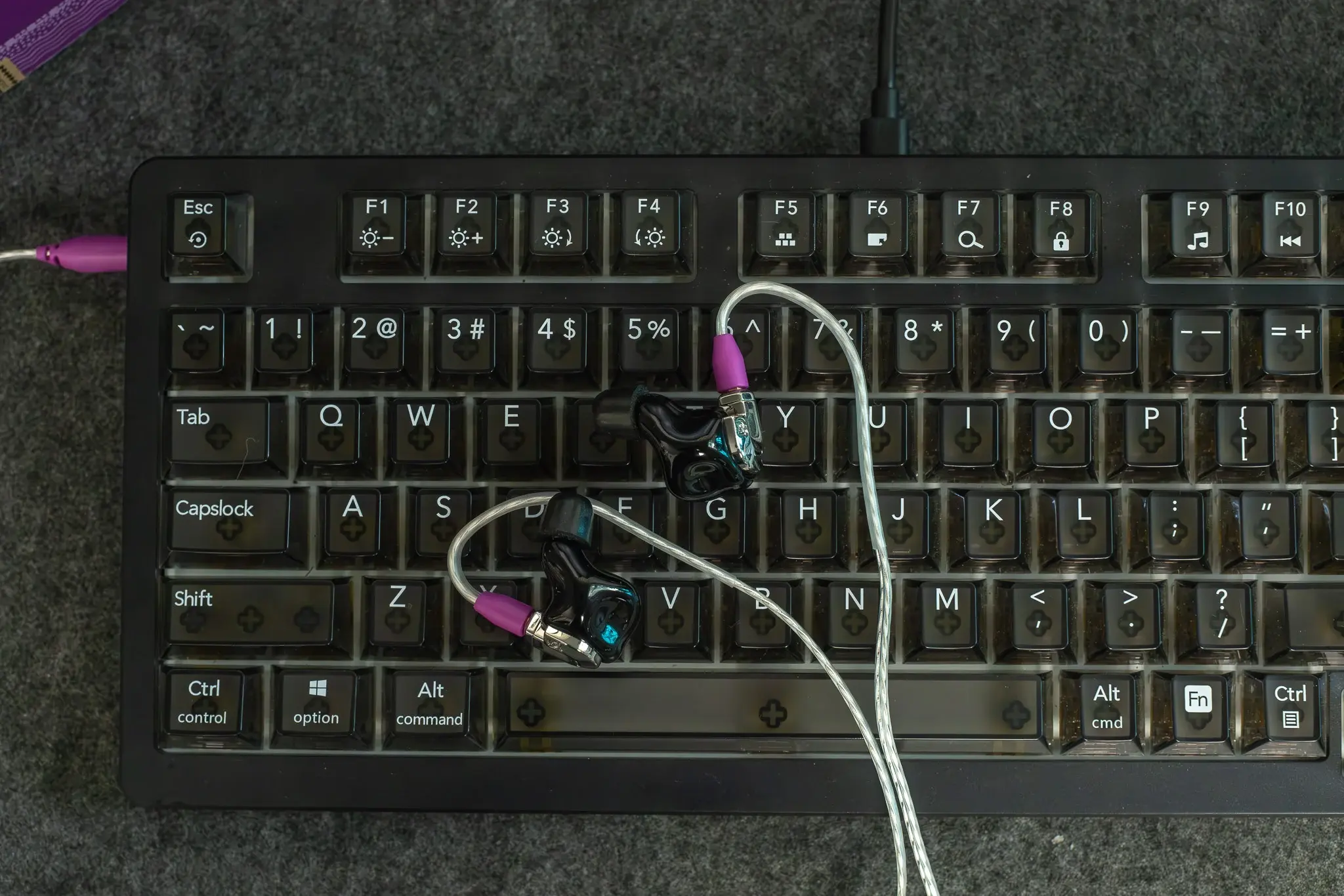 tinhte-campfire-audio-bonneville-iem-tai-nghe (15).jpg