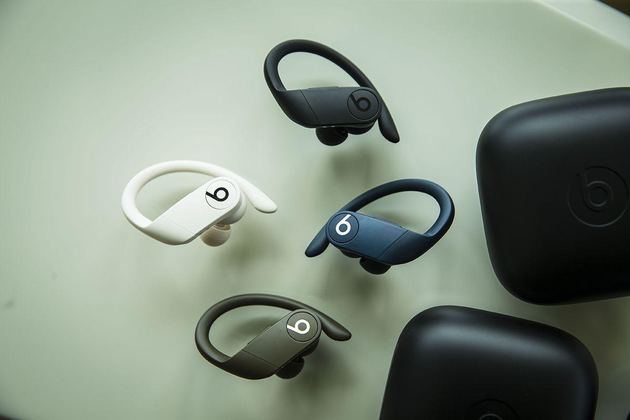 Đang tải Powerbeats_pro_p2.jpg…