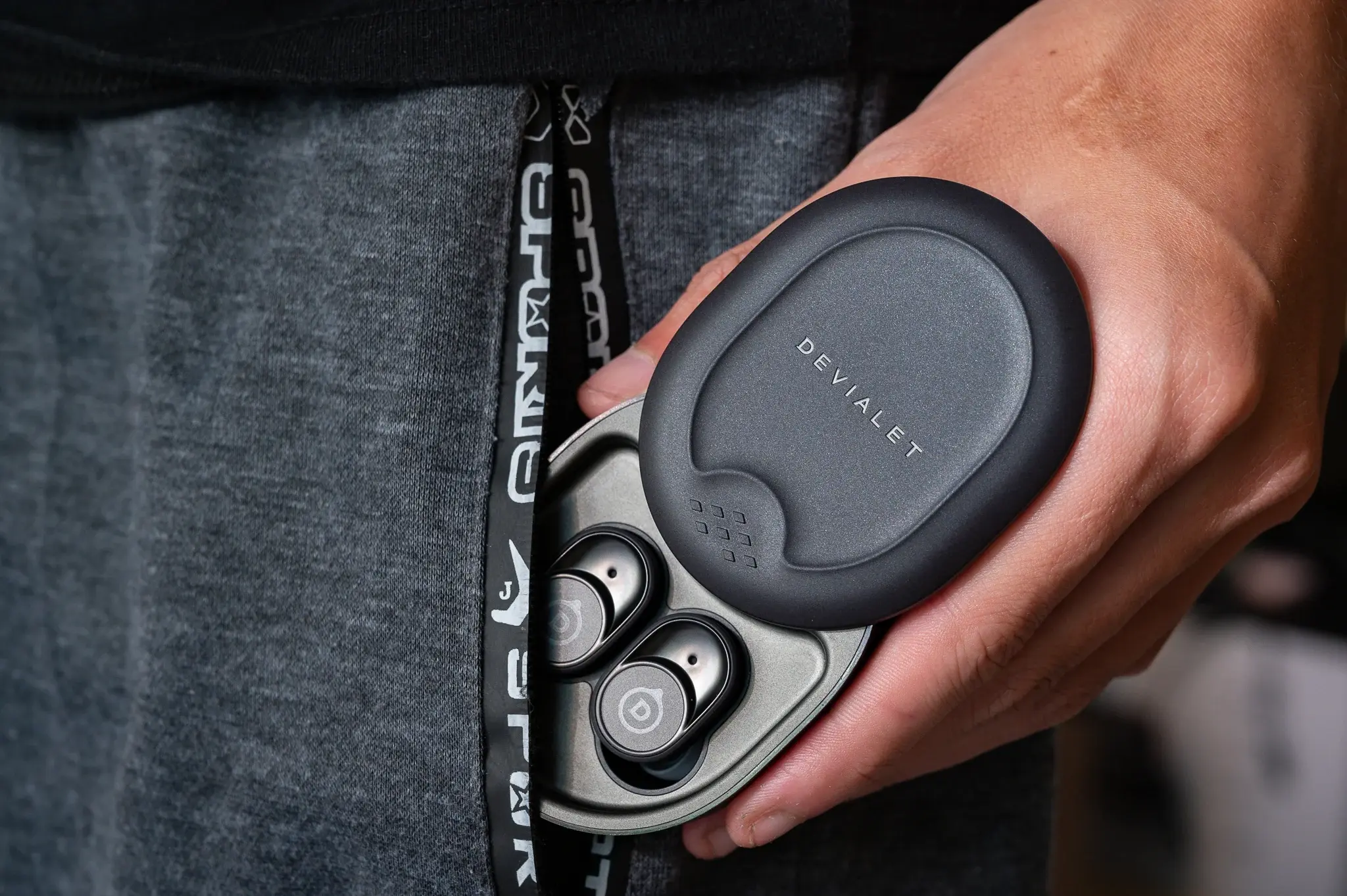 true wireless-3.jpg